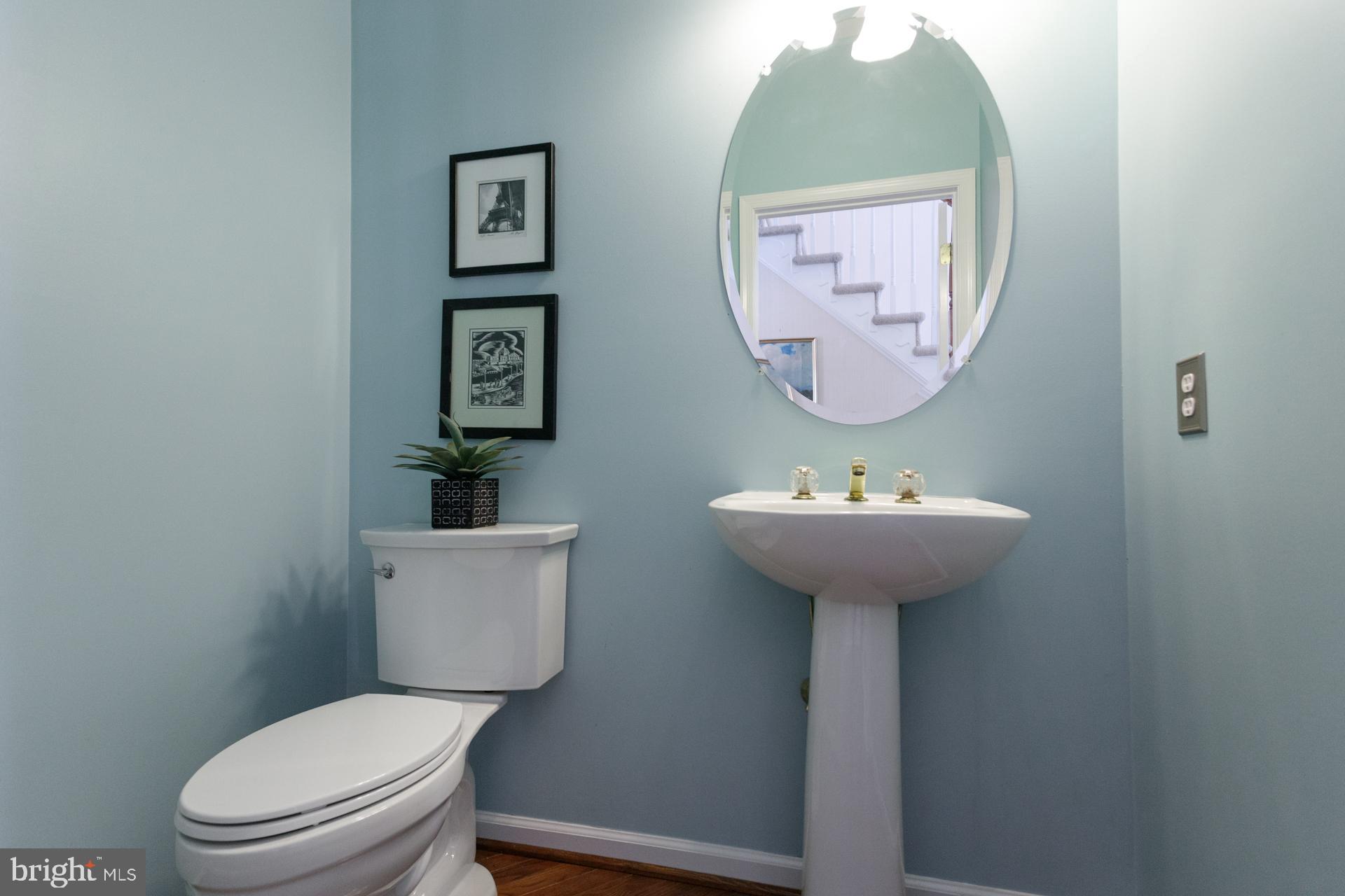 MEADOWBROOK - Residential