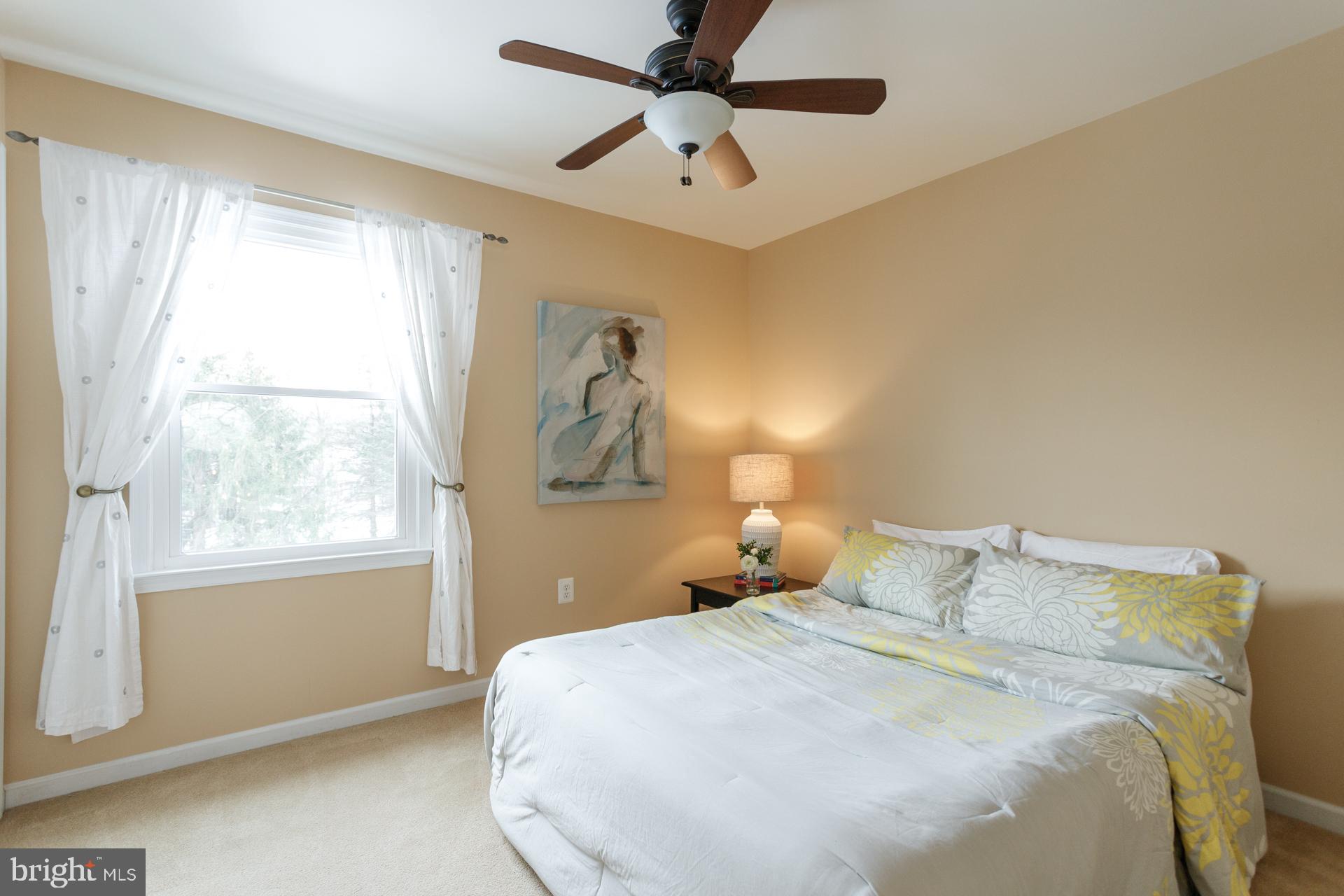 MEADOWBROOK - Residential