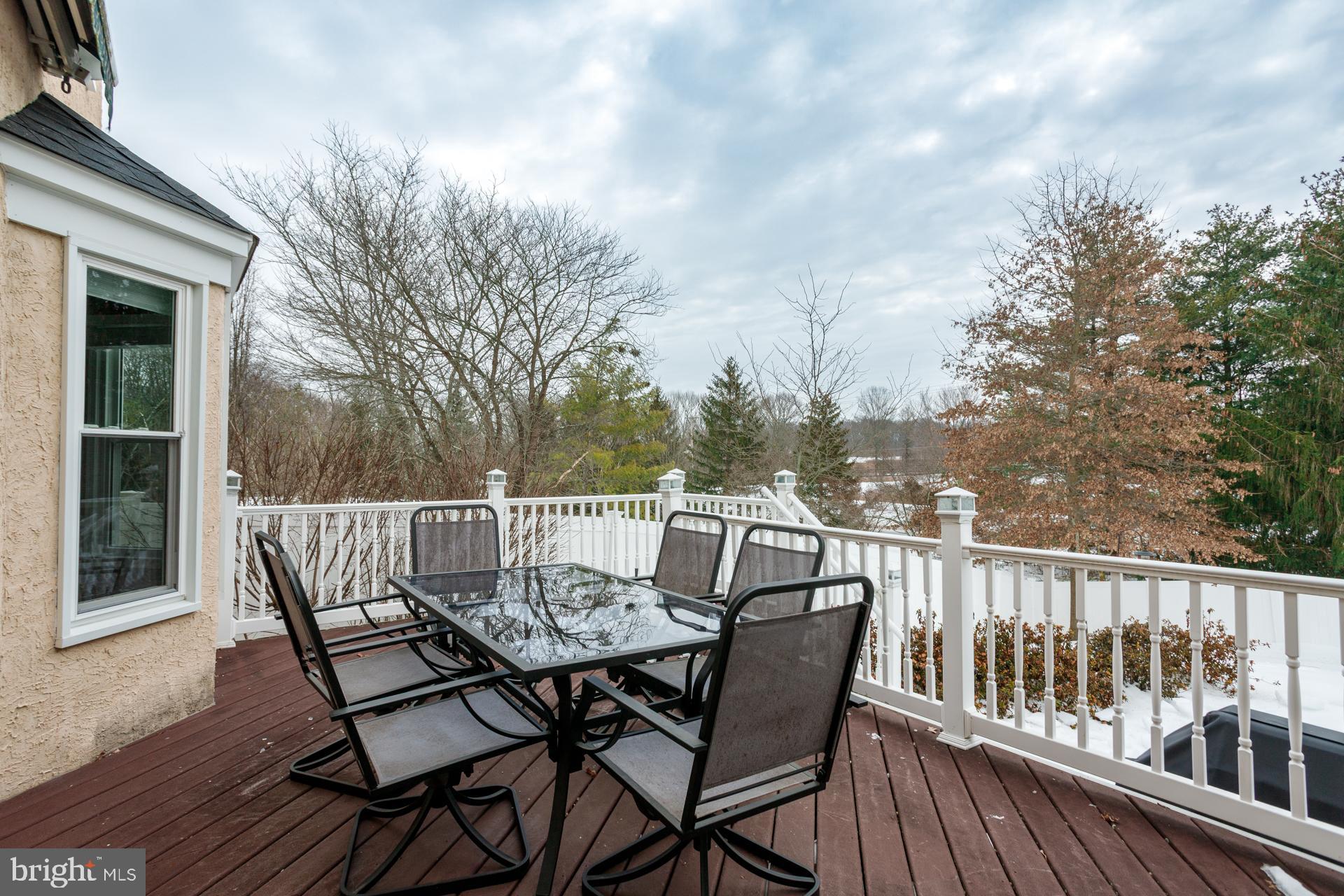 MEADOWBROOK - Residential