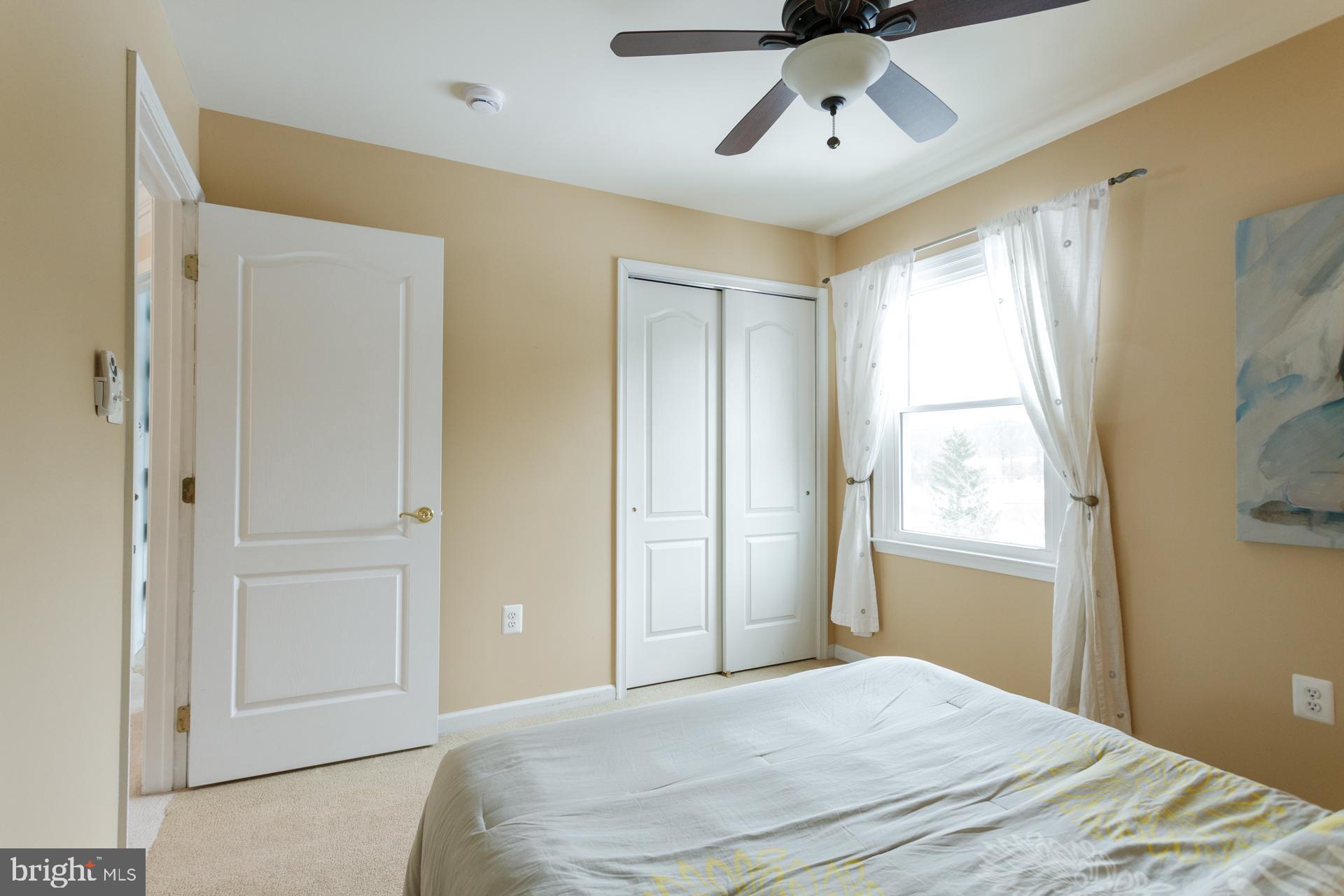 MEADOWBROOK - Residential