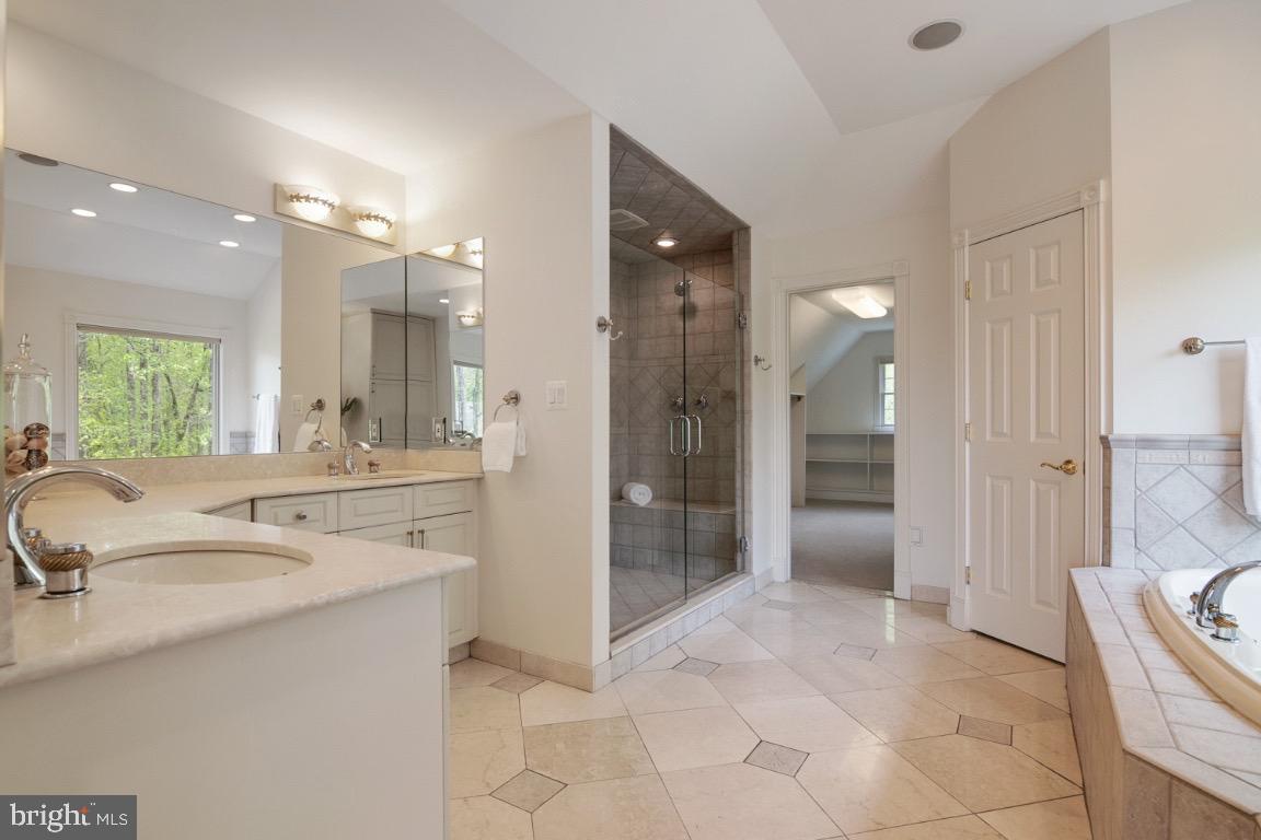 HERALD HARBOR - Residential