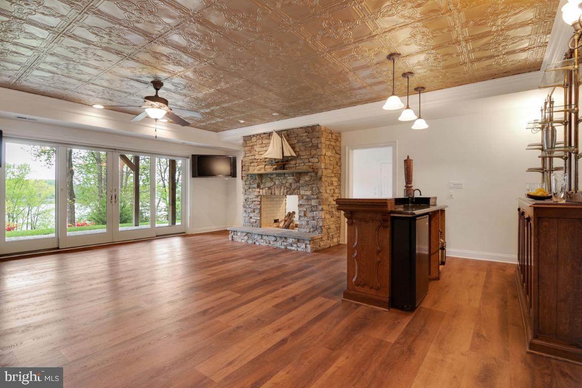 HERALD HARBOR - Residential