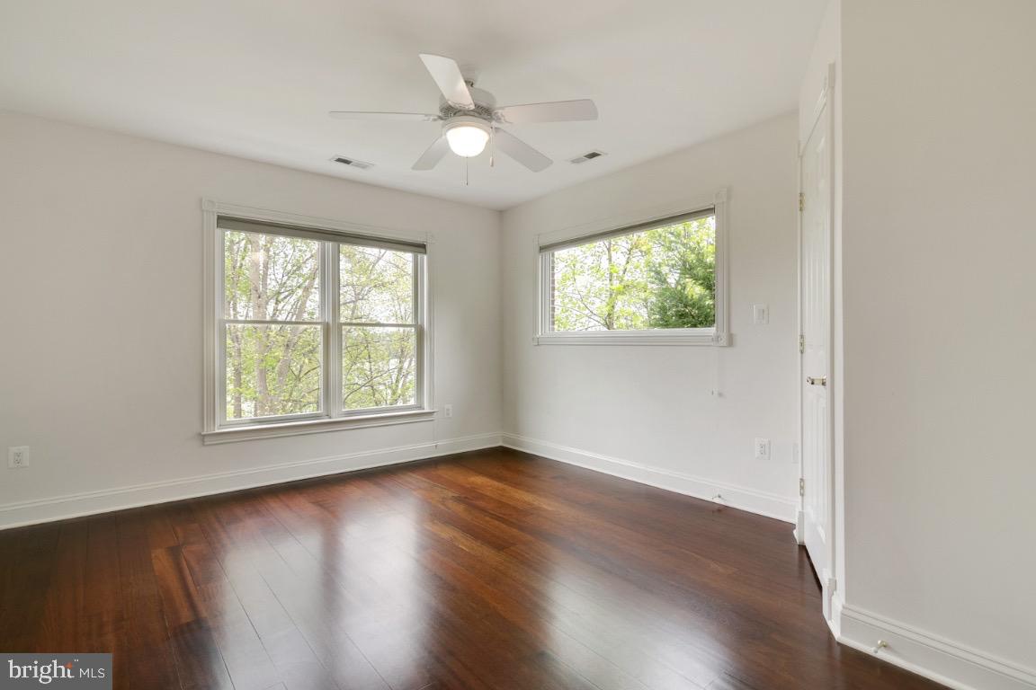 HERALD HARBOR - Residential