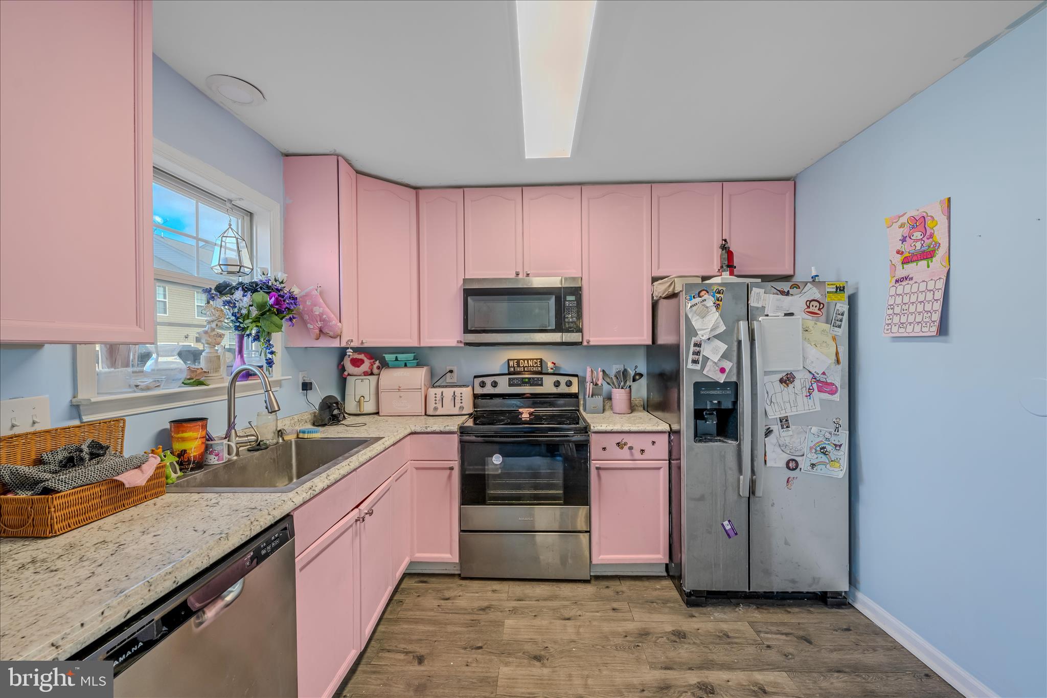 LAUREL RIDGE - Residential