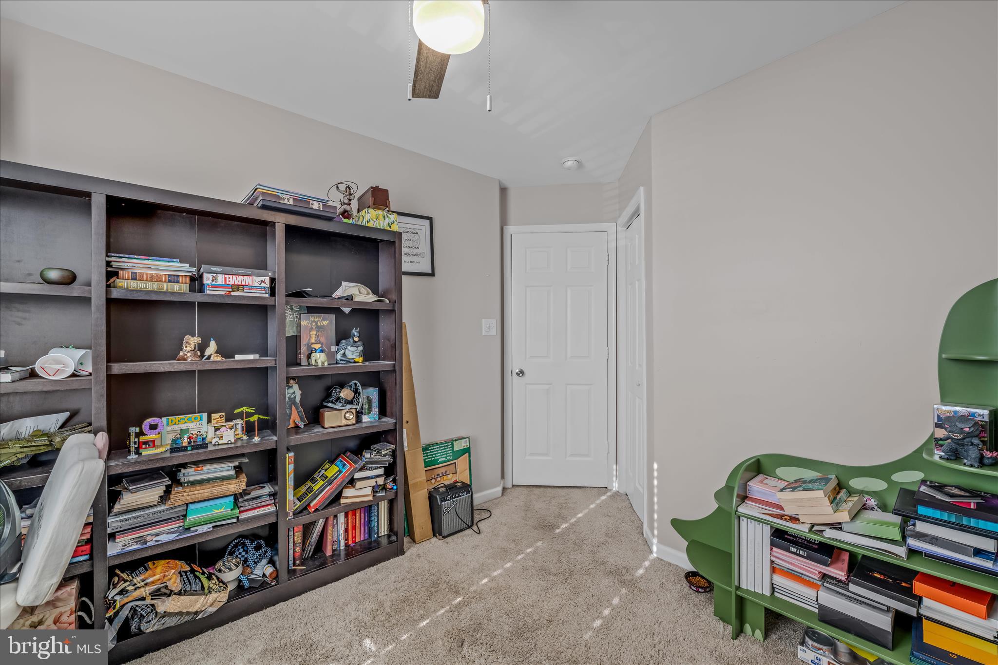 LAUREL RIDGE - Residential