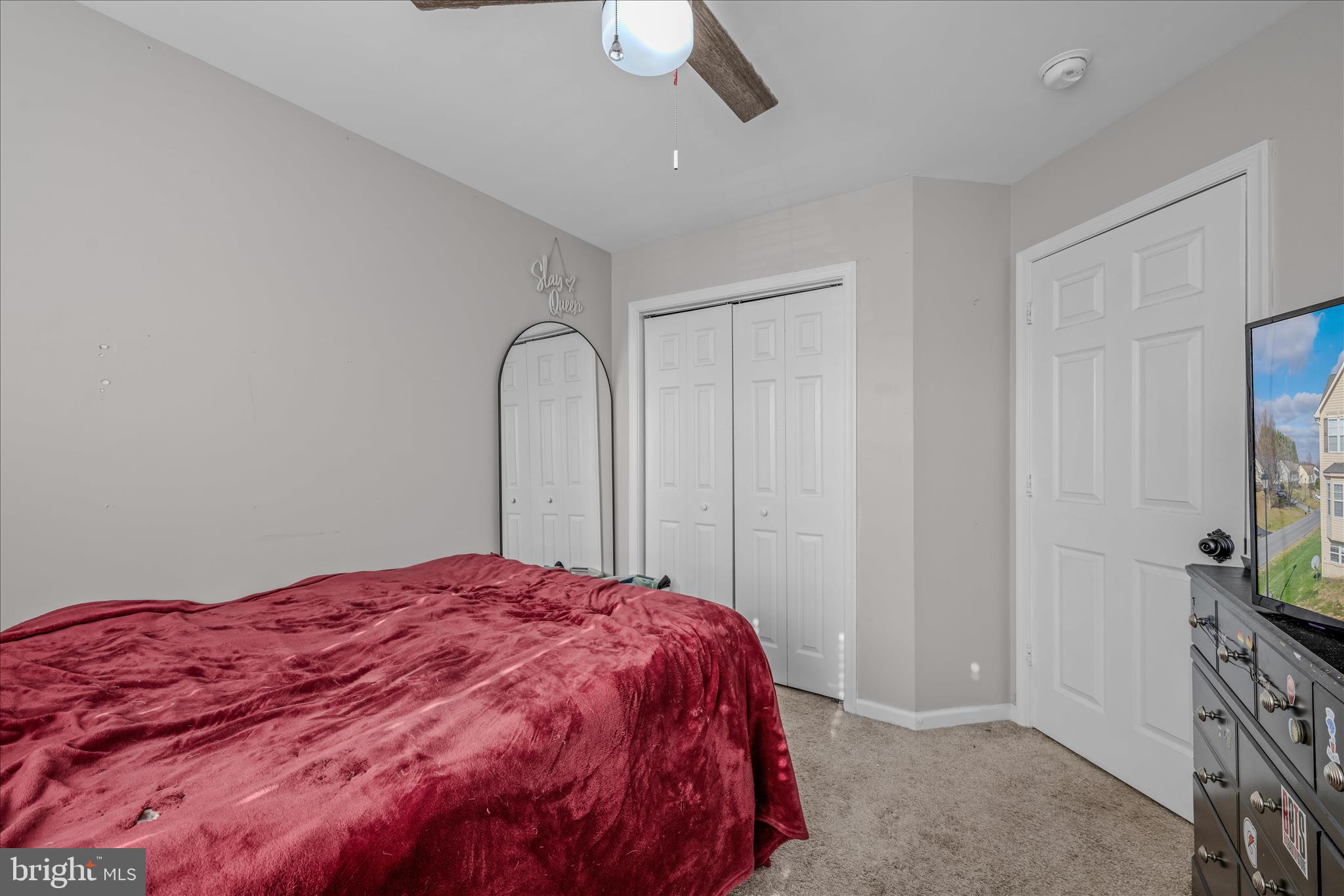 LAUREL RIDGE - Residential