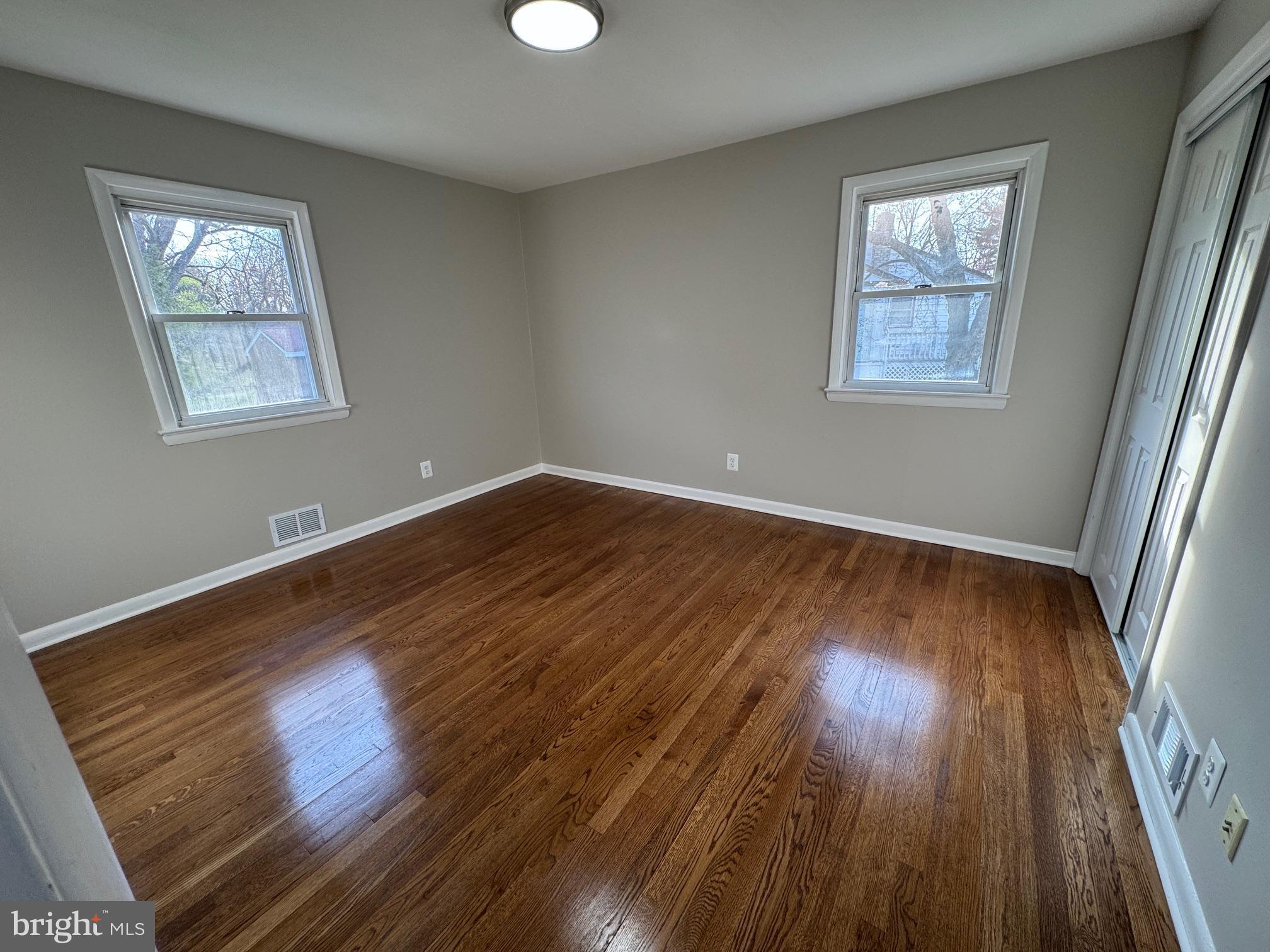 SPRINGFIELD MANOR - Residential