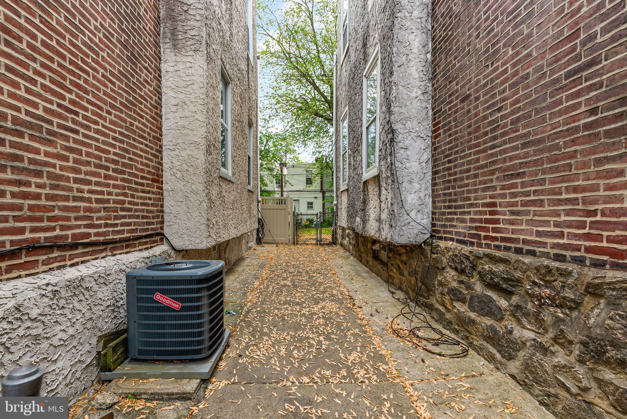 PHILADELPHIA - Residential