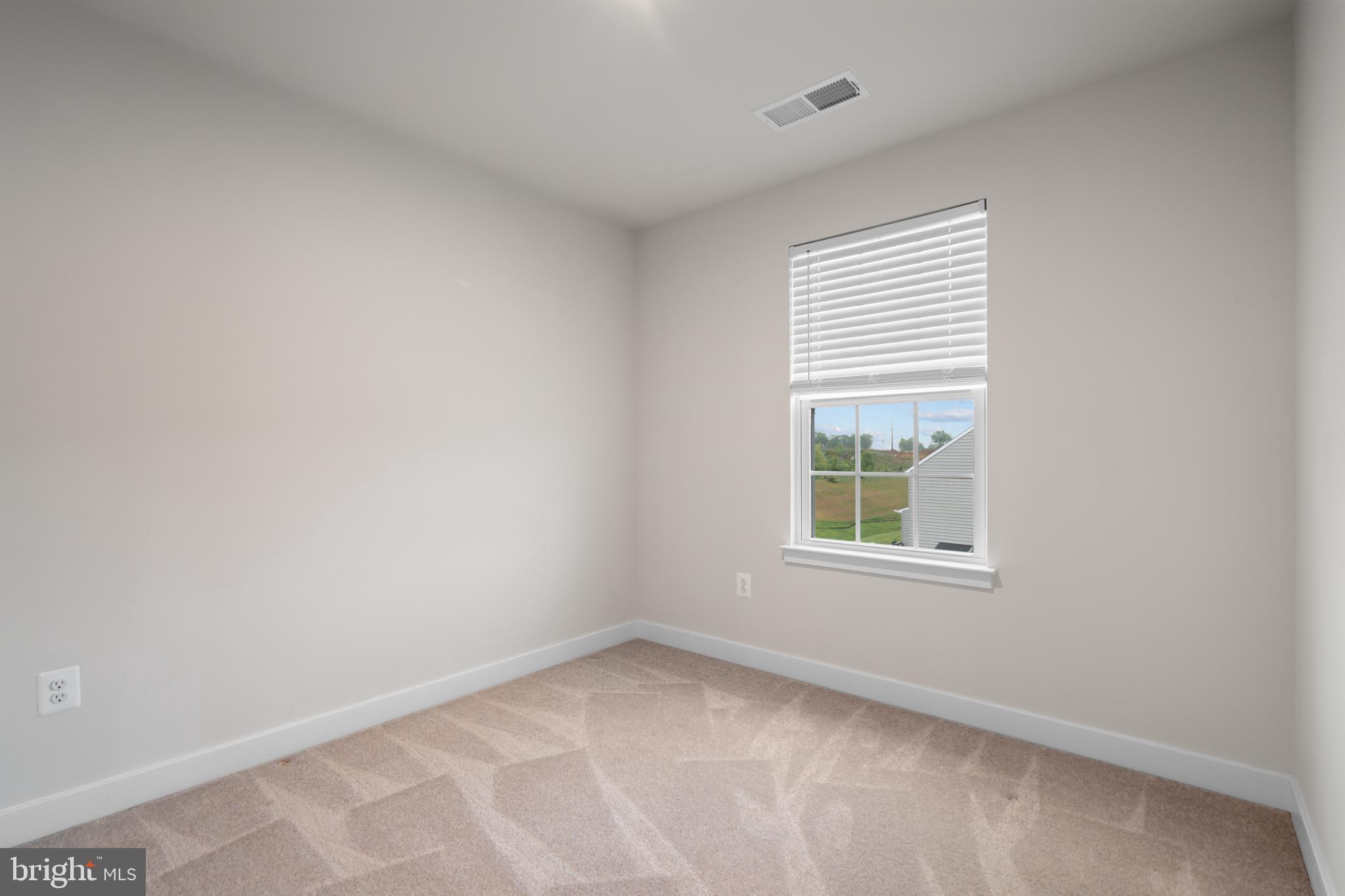 POTOMAC STATION - Residential