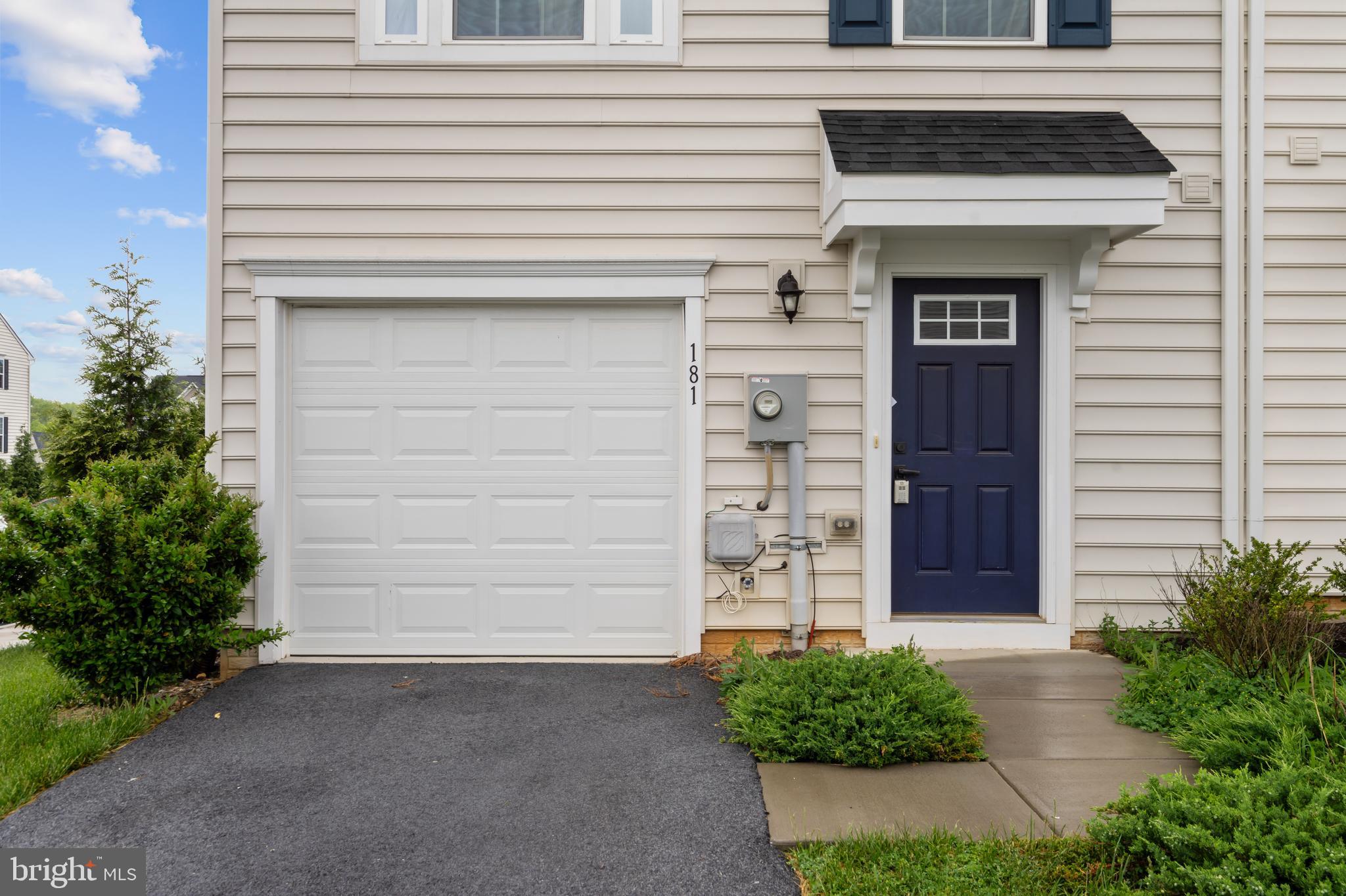 POTOMAC STATION - Residential