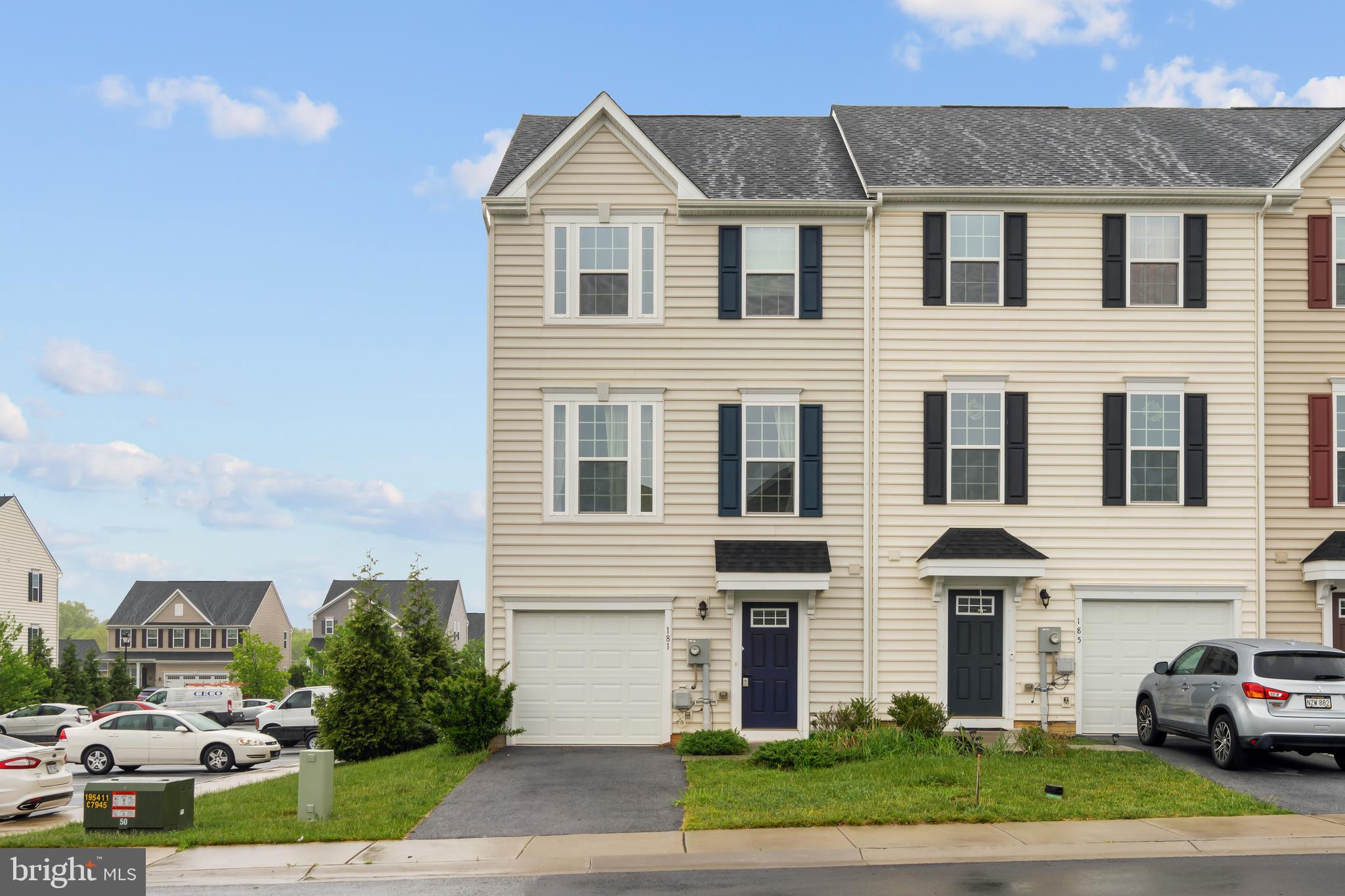 POTOMAC STATION - Residential