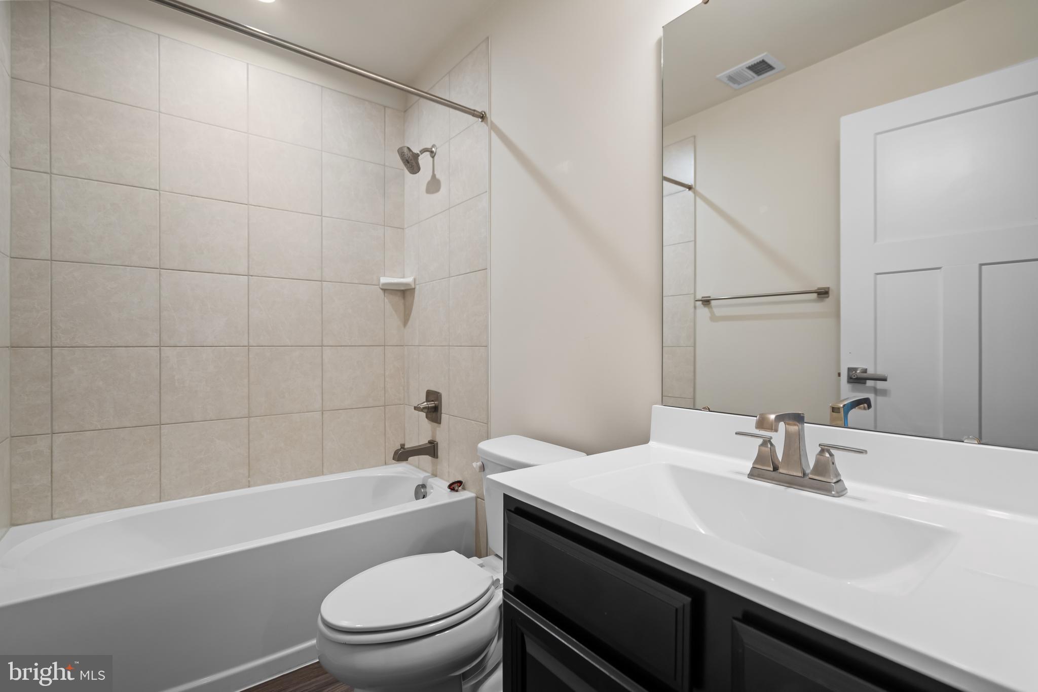 POTOMAC STATION - Residential