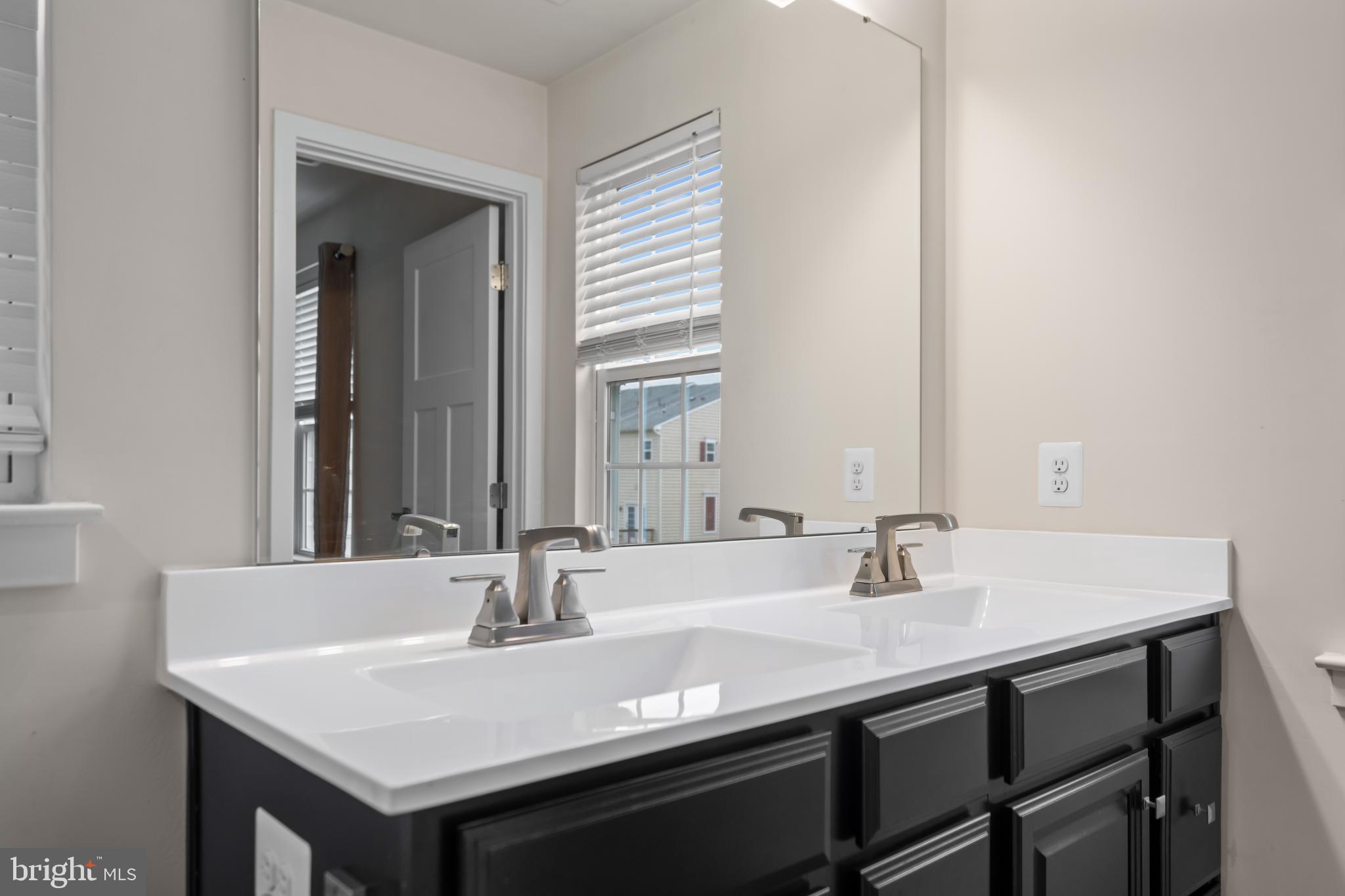 POTOMAC STATION - Residential