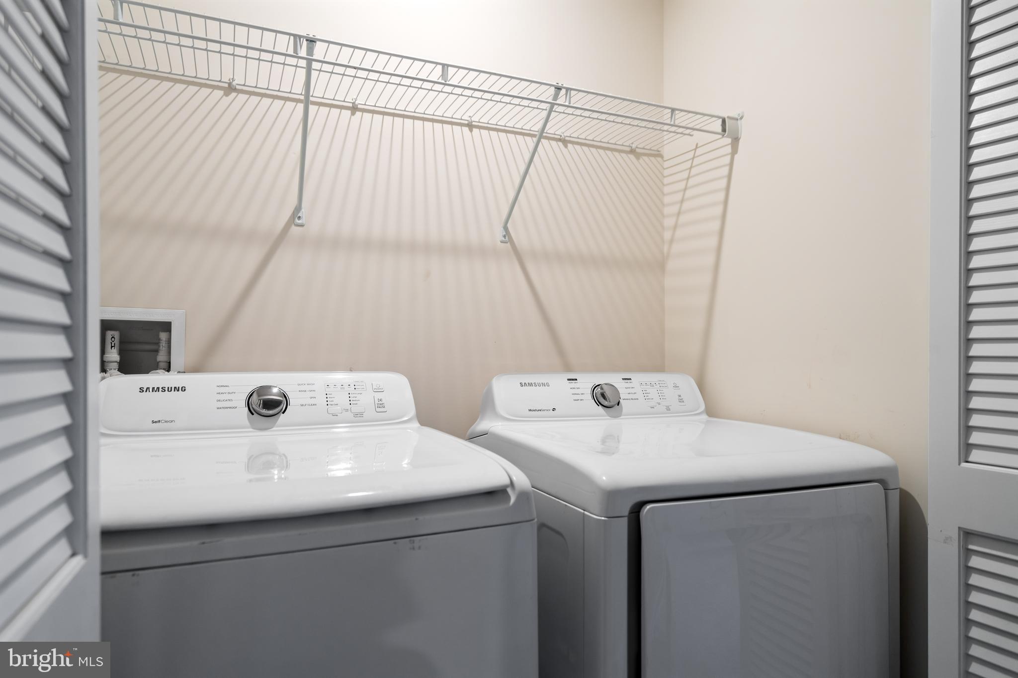 POTOMAC STATION - Residential