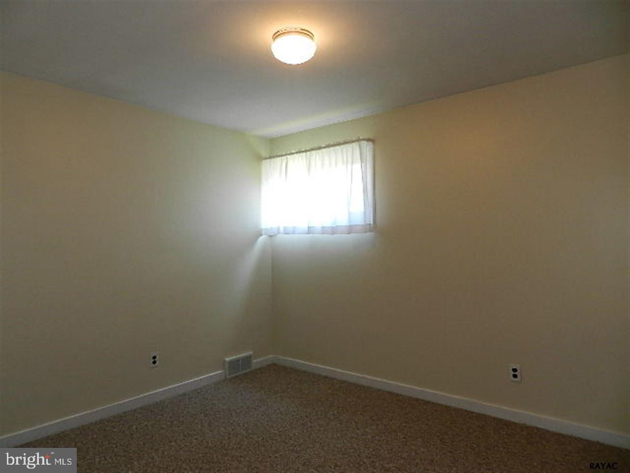 HAINES ACRES - Residential