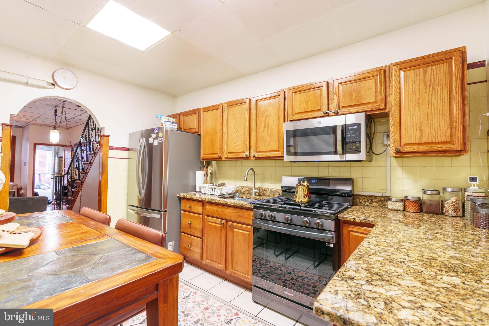 LOWER MOYAMENSING - Residential