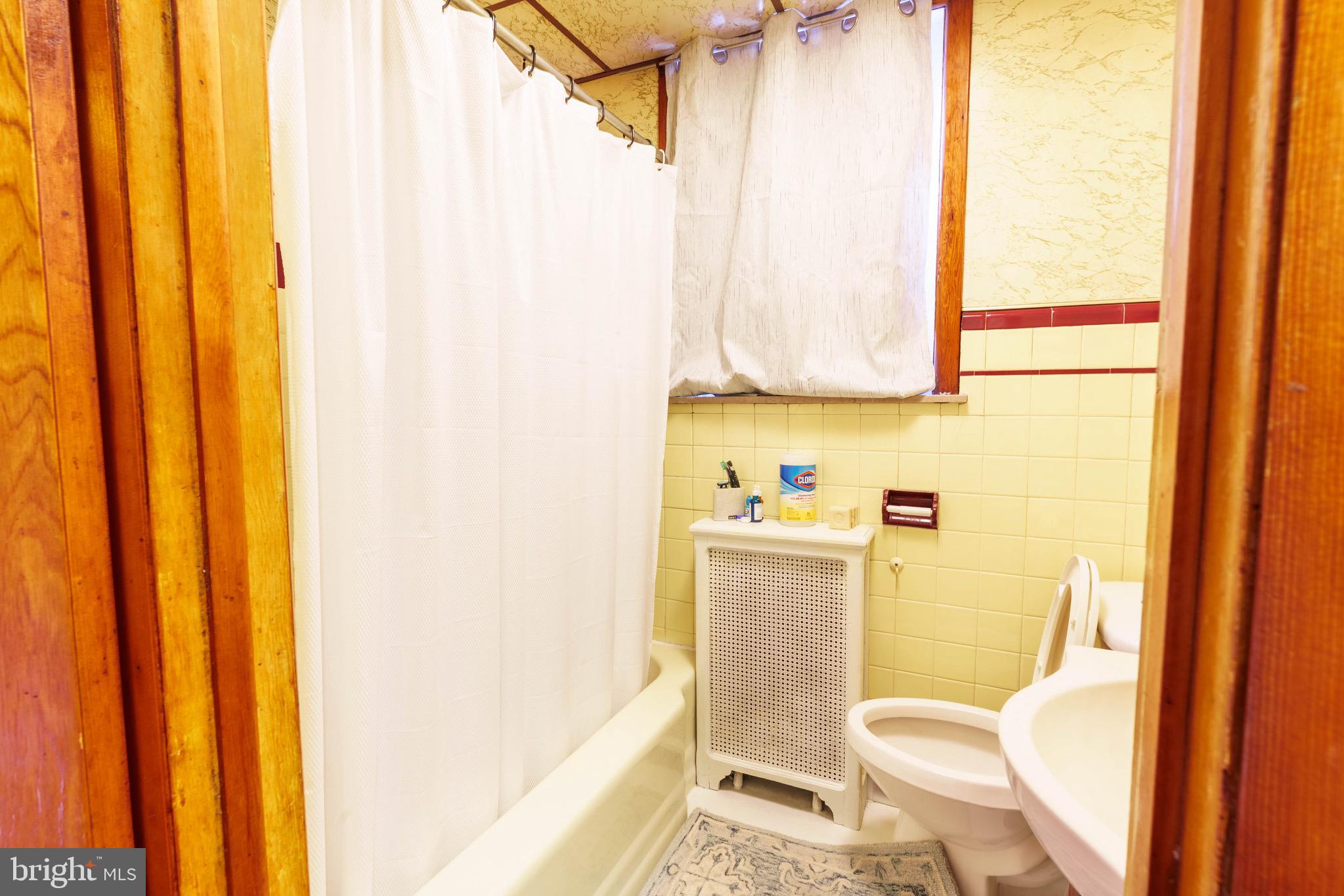 LOWER MOYAMENSING - Residential