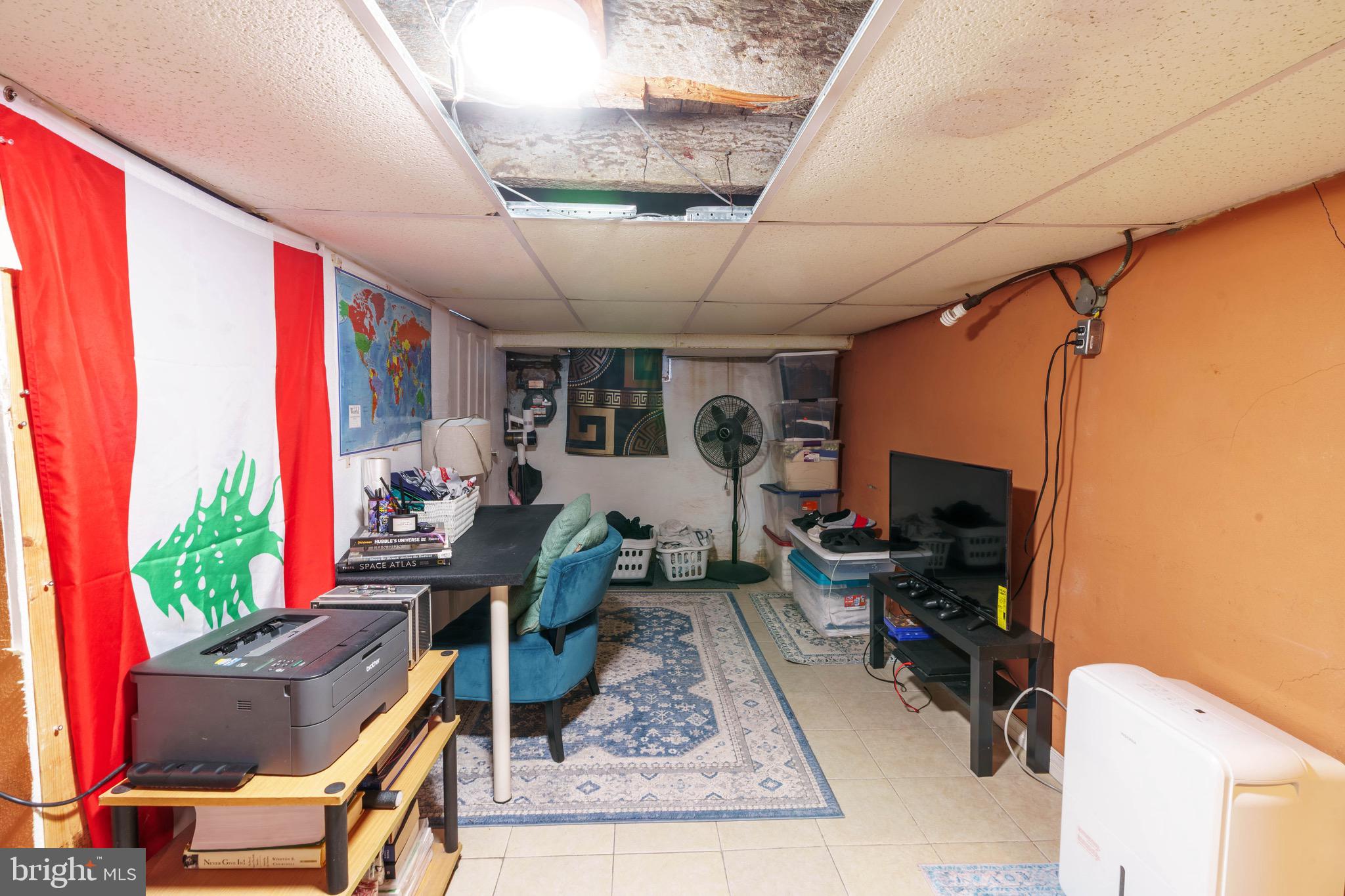 LOWER MOYAMENSING - Residential