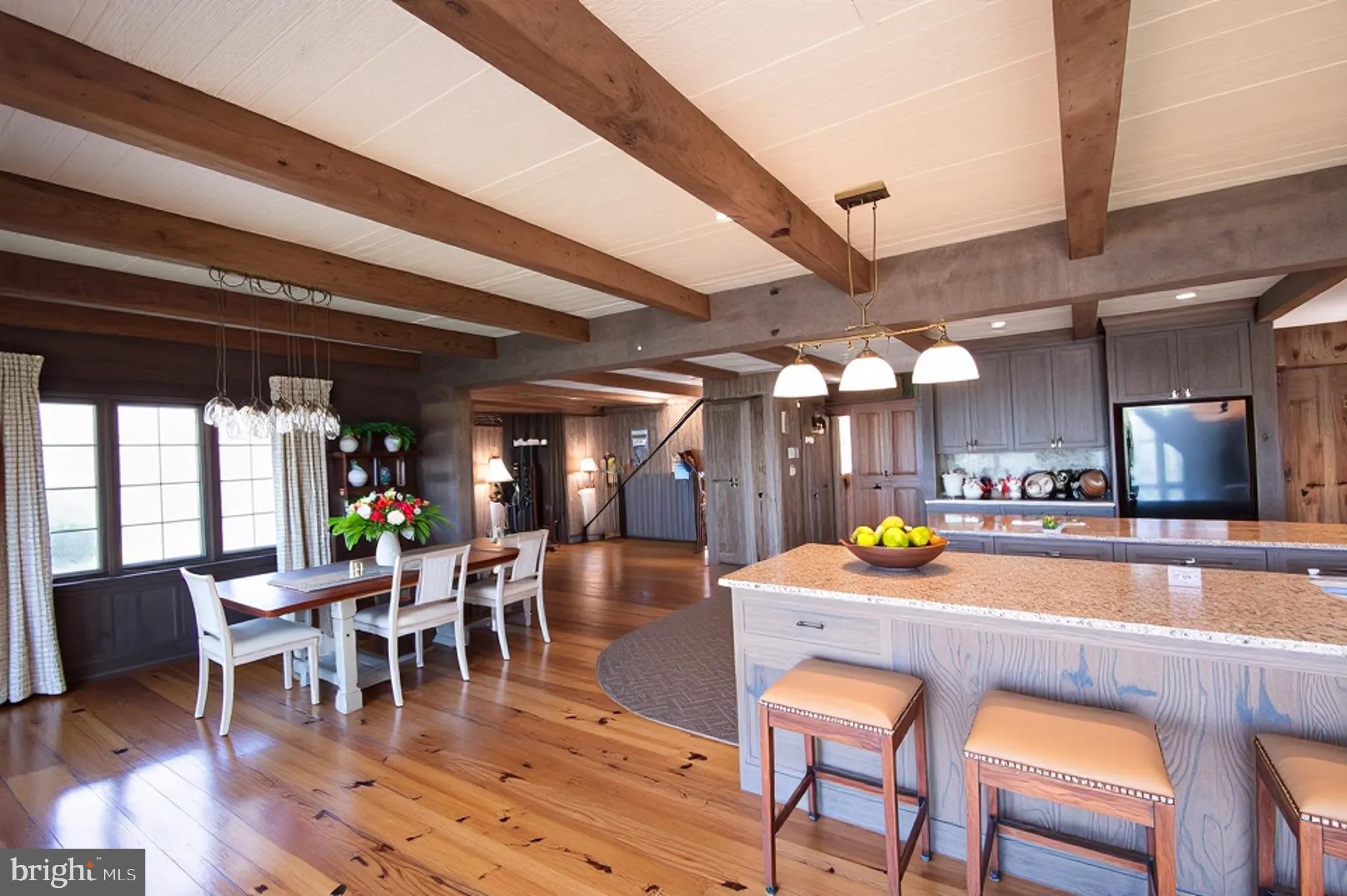 ROYAL OAK - Residential