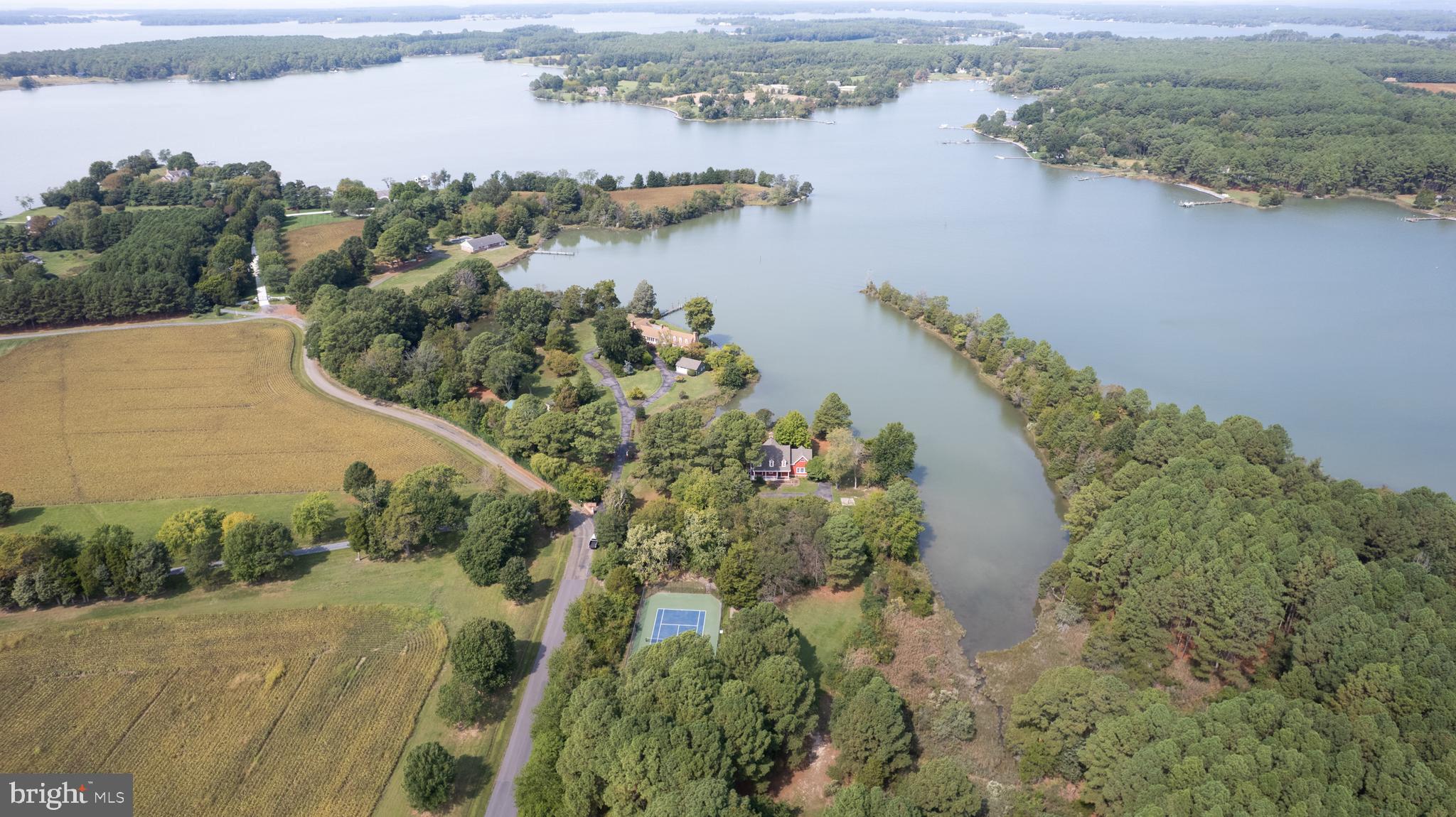 ROYAL OAK - Residential