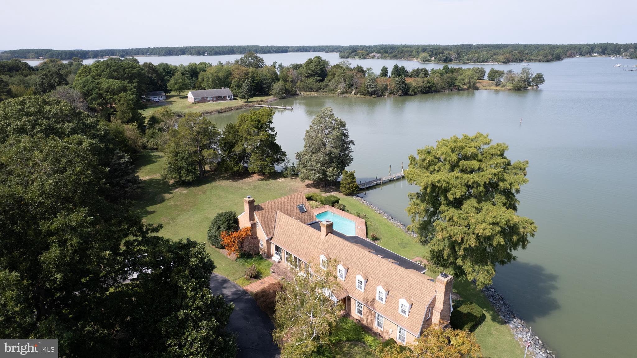 ROYAL OAK - Residential