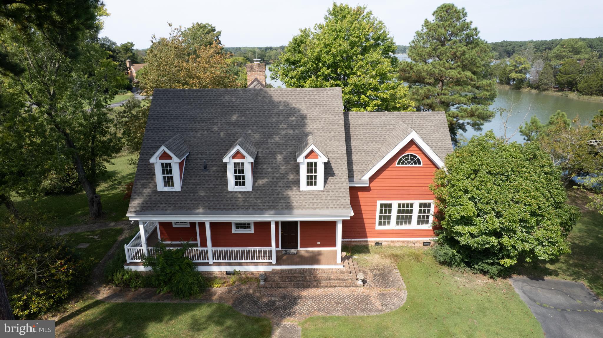 ROYAL OAK - Residential