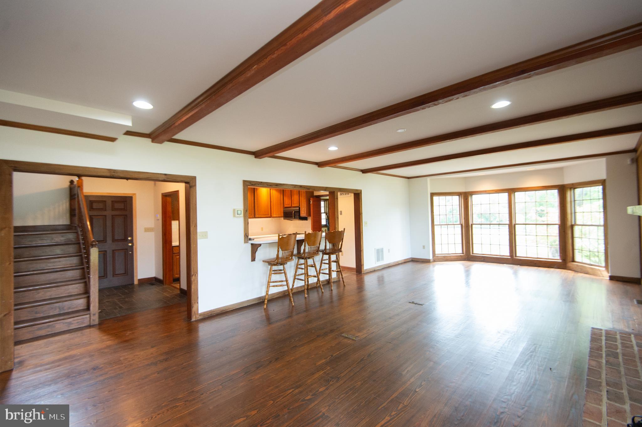 ROYAL OAK - Residential