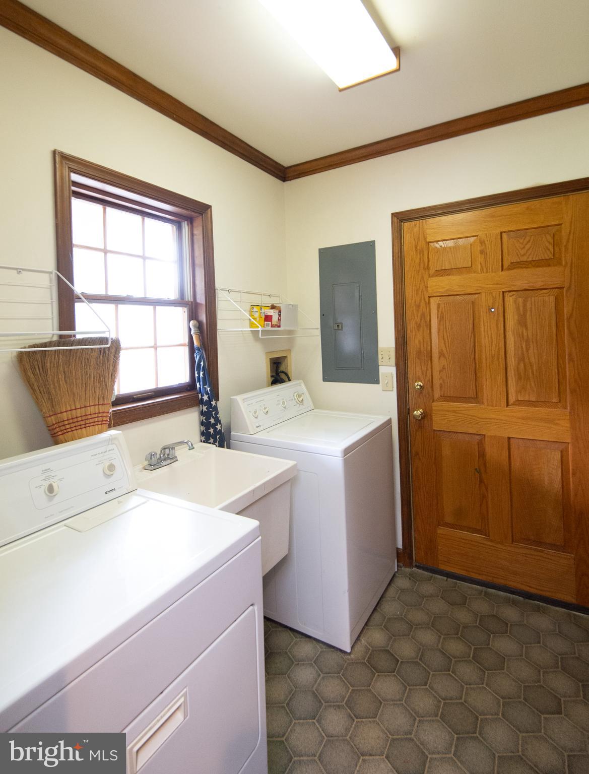 ROYAL OAK - Residential