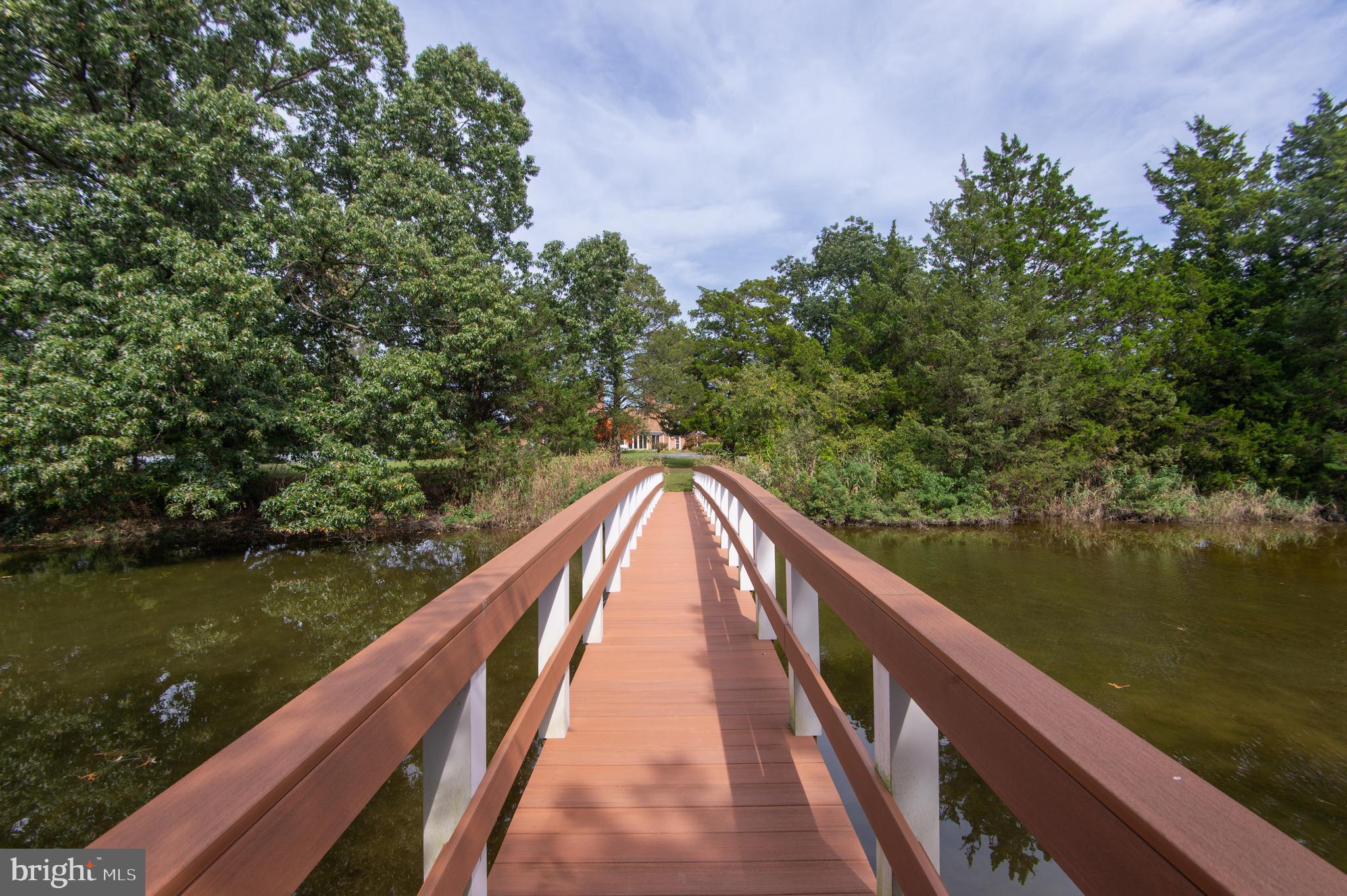 ROYAL OAK - Residential