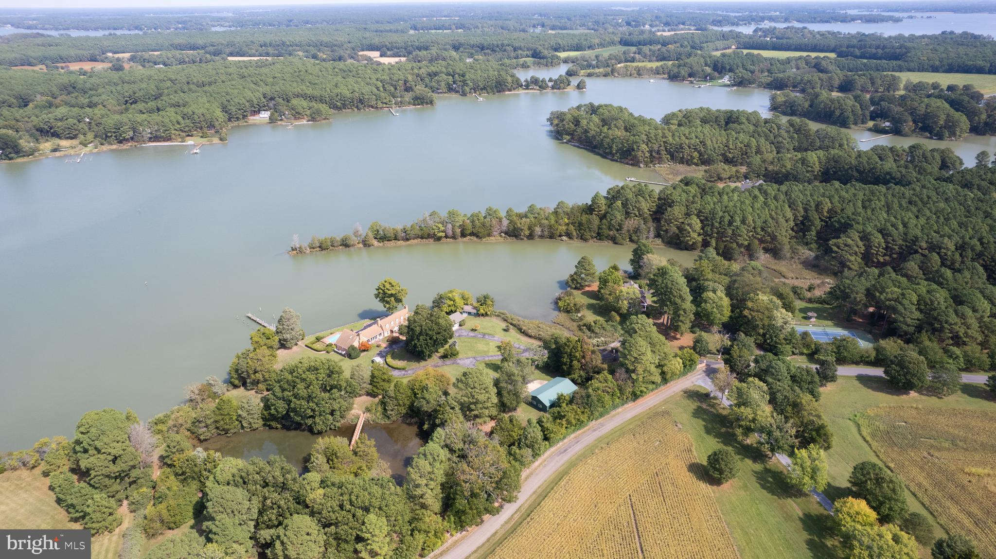 ROYAL OAK - Residential