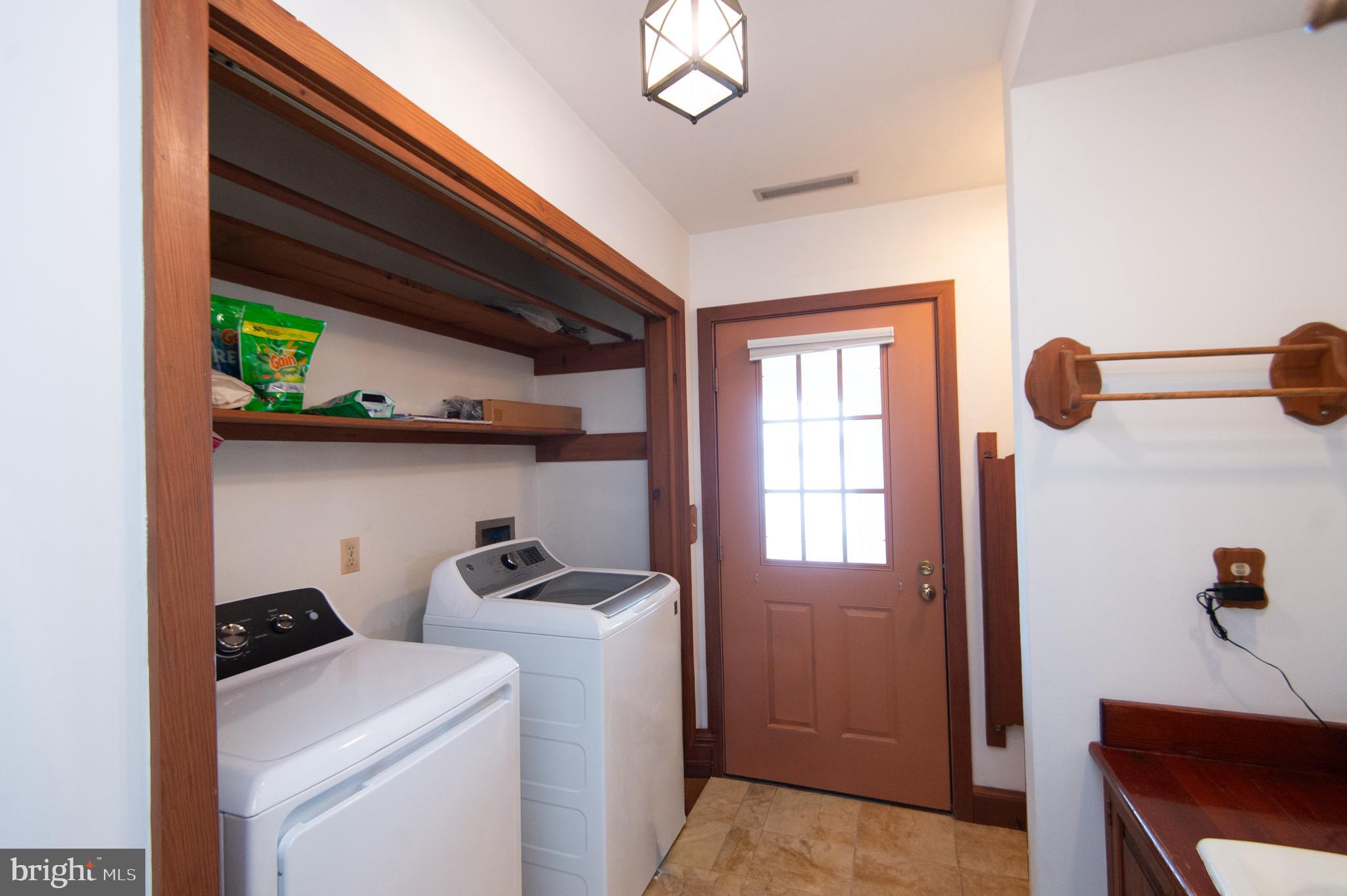 ROYAL OAK - Residential