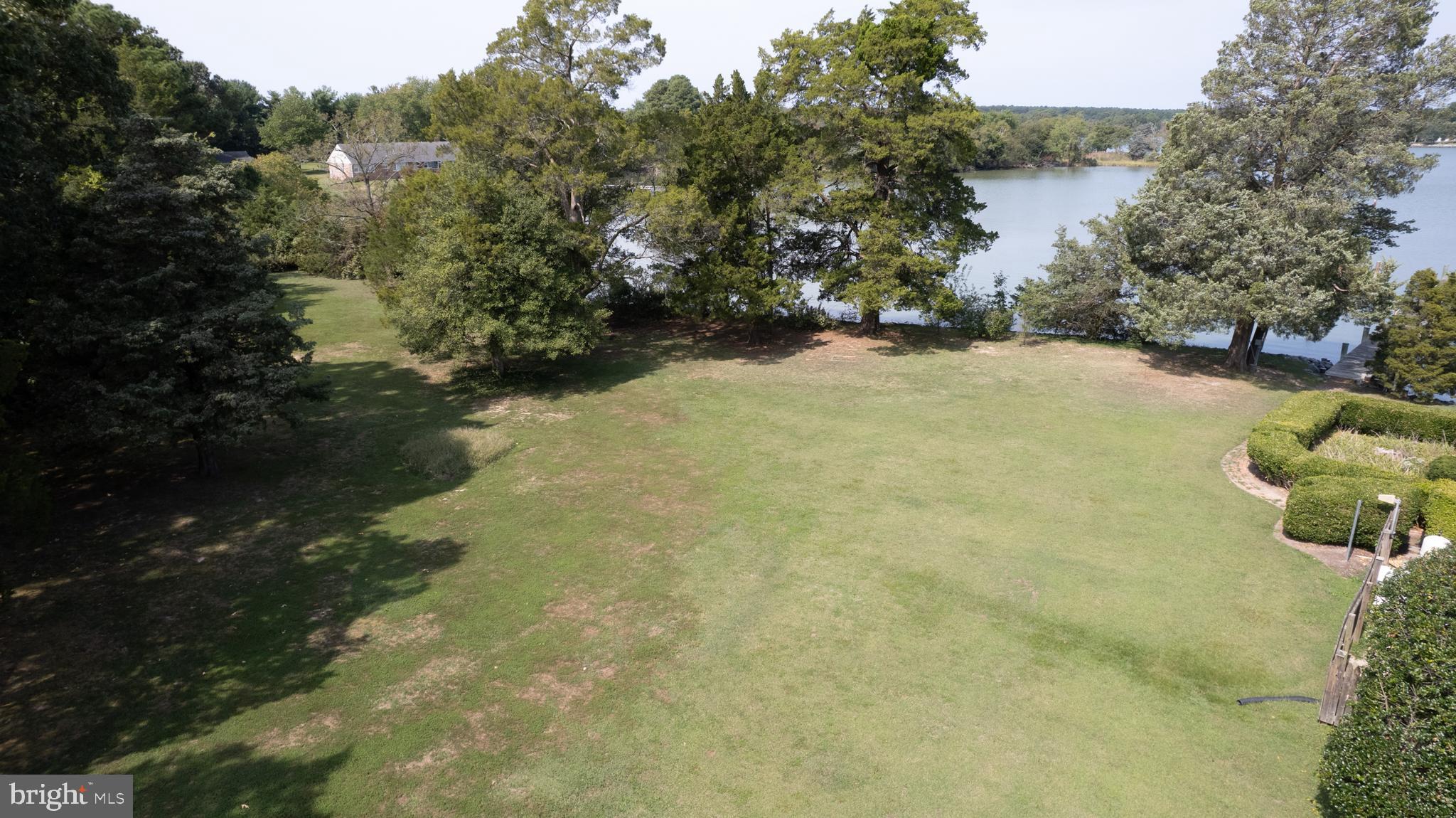 ROYAL OAK - Residential