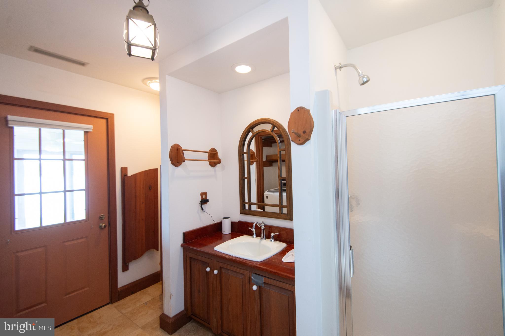 ROYAL OAK - Residential