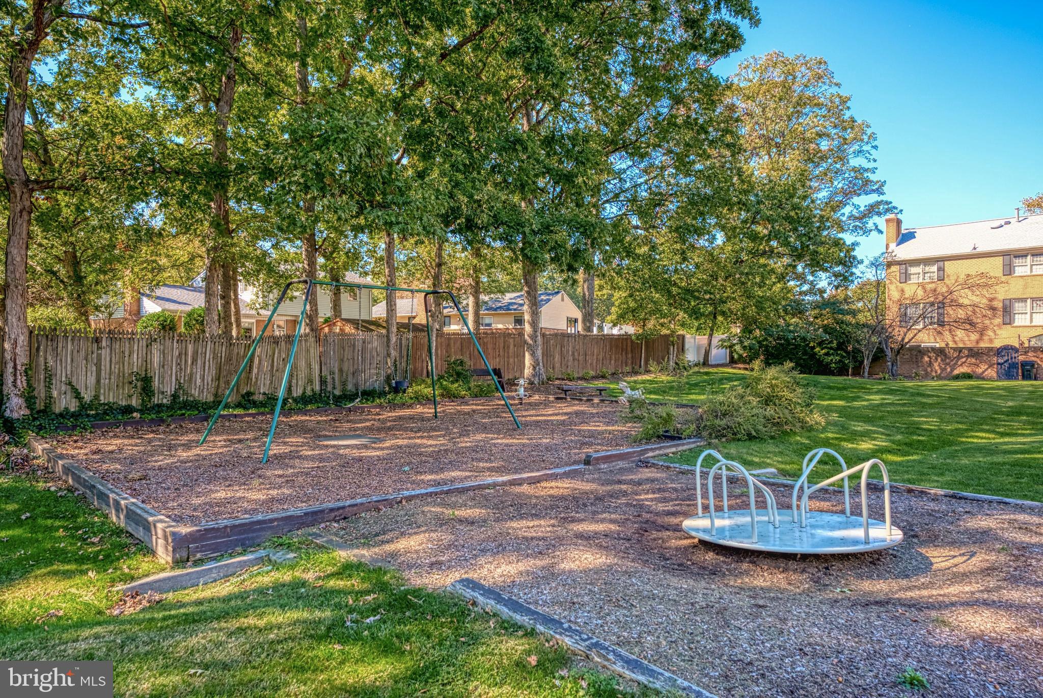 CHARLESTOWN - Residential