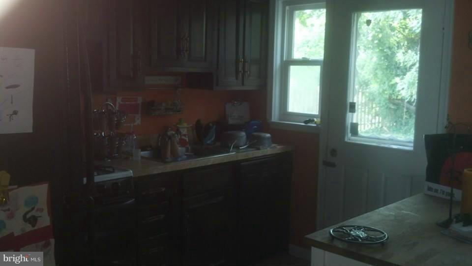 ELMWOOD - Residential