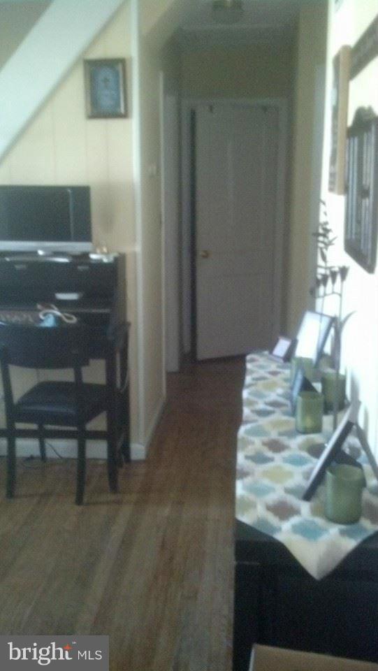 ELMWOOD - Residential