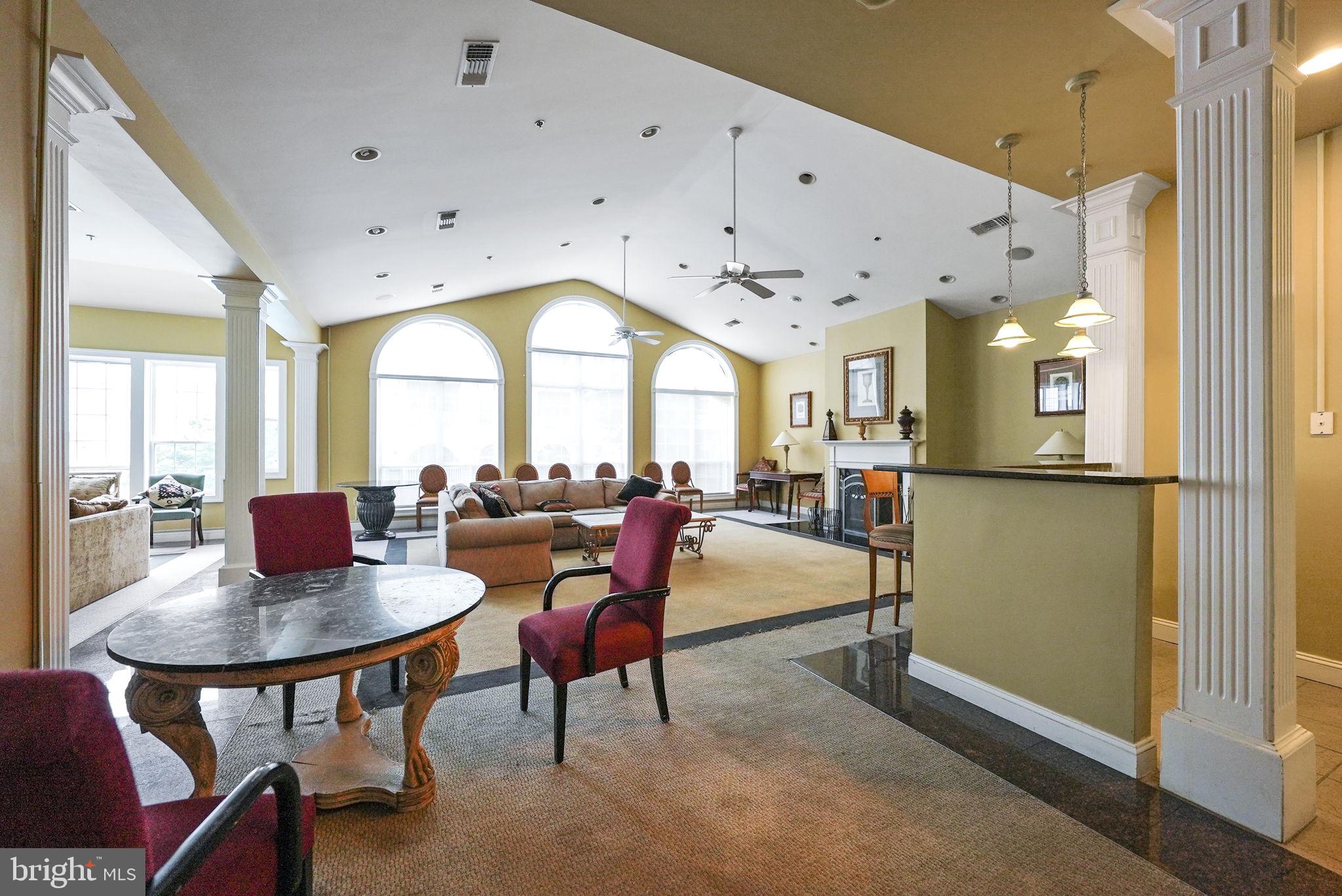 PALAZZO AT PARK CENTER - Residential