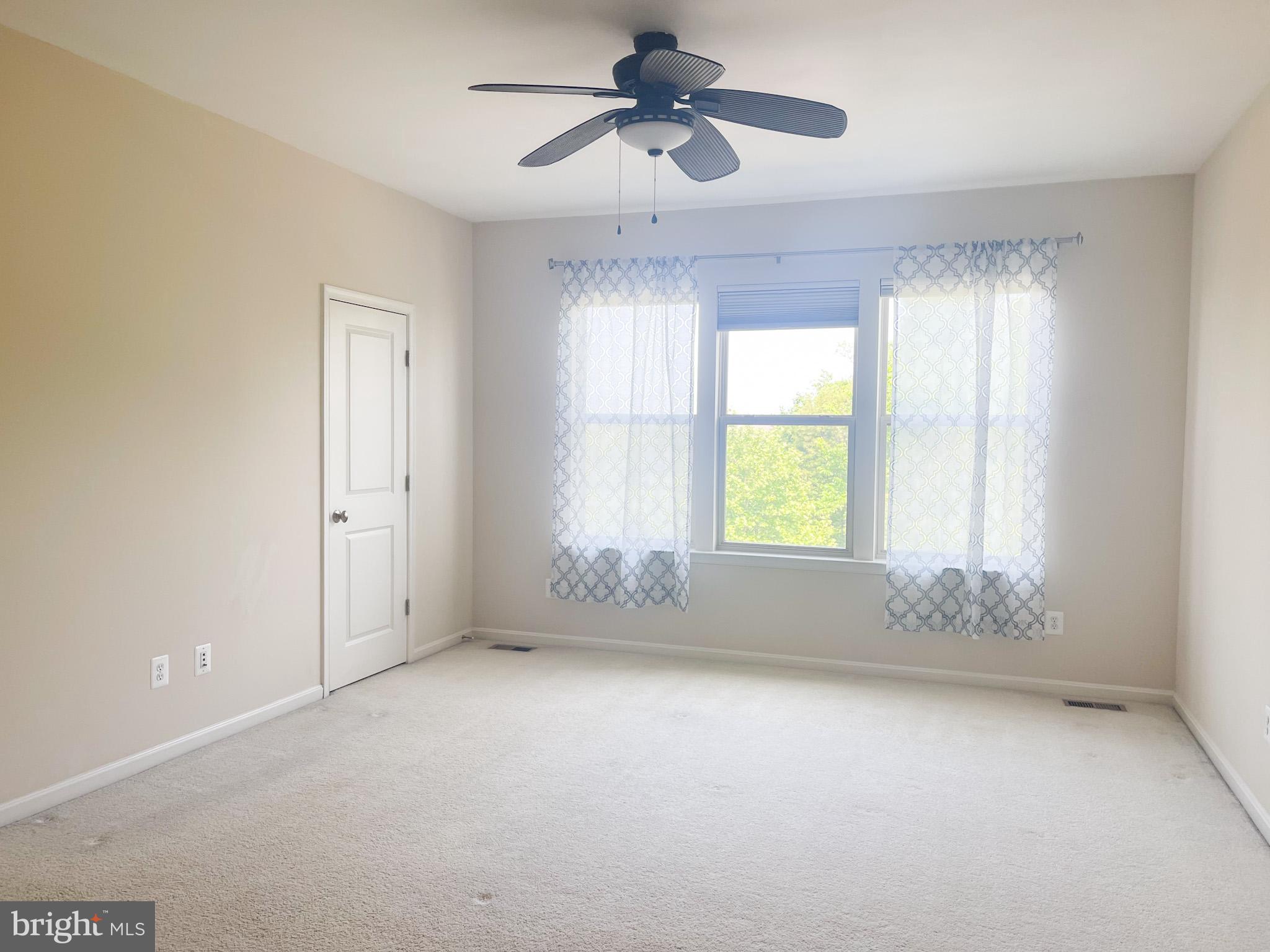 BRAMBLETON TOWN CTR RESI - Residential Lease