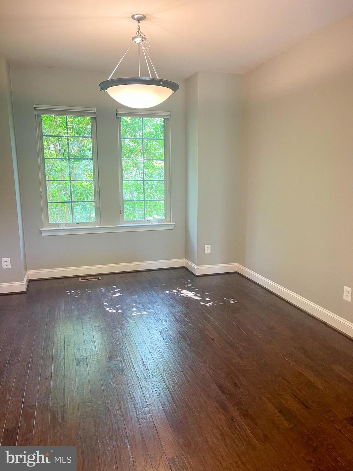 BRAMBLETON TOWN CTR RESI - Residential Lease