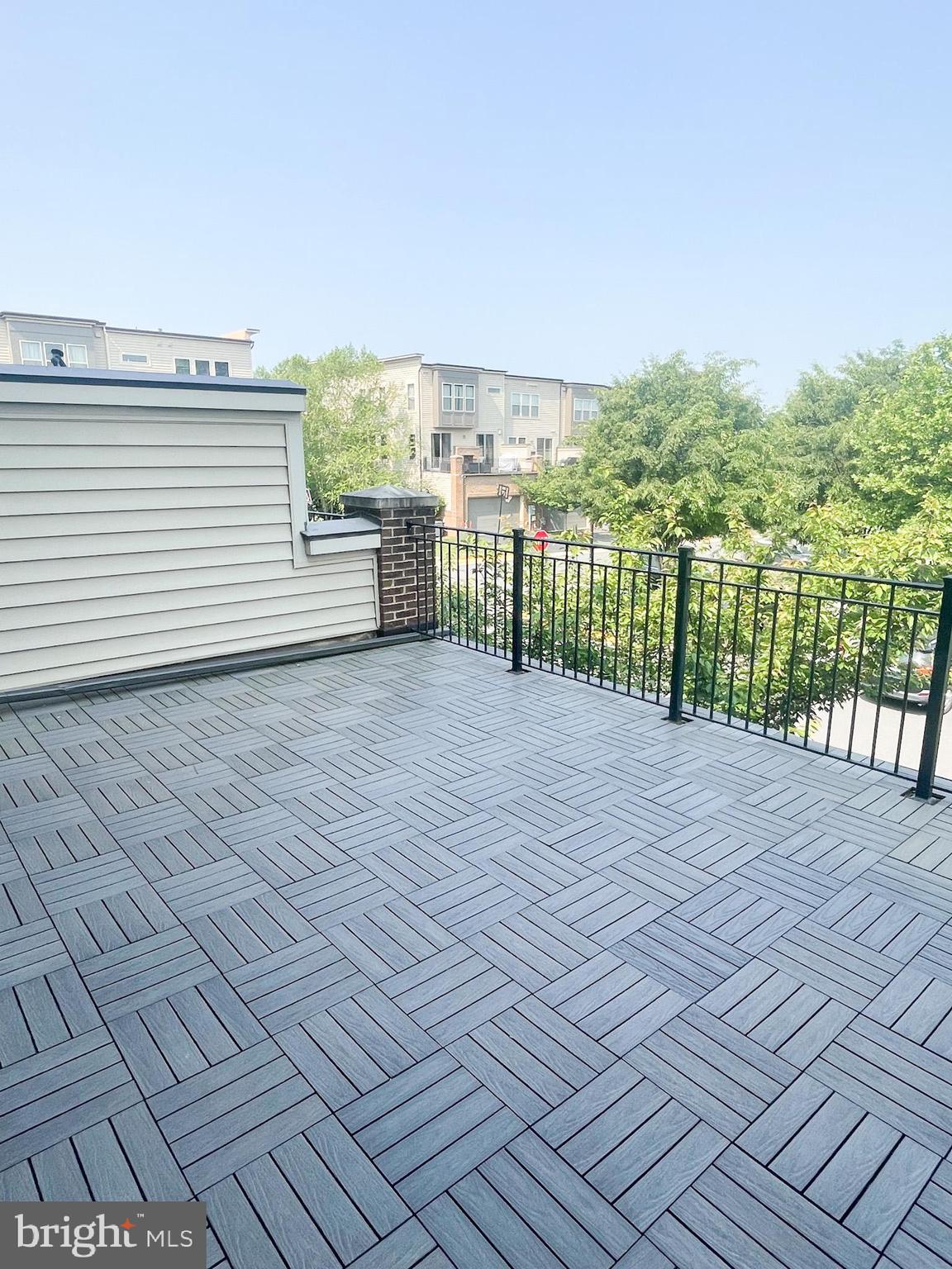 BRAMBLETON TOWN CTR RESI - Residential Lease