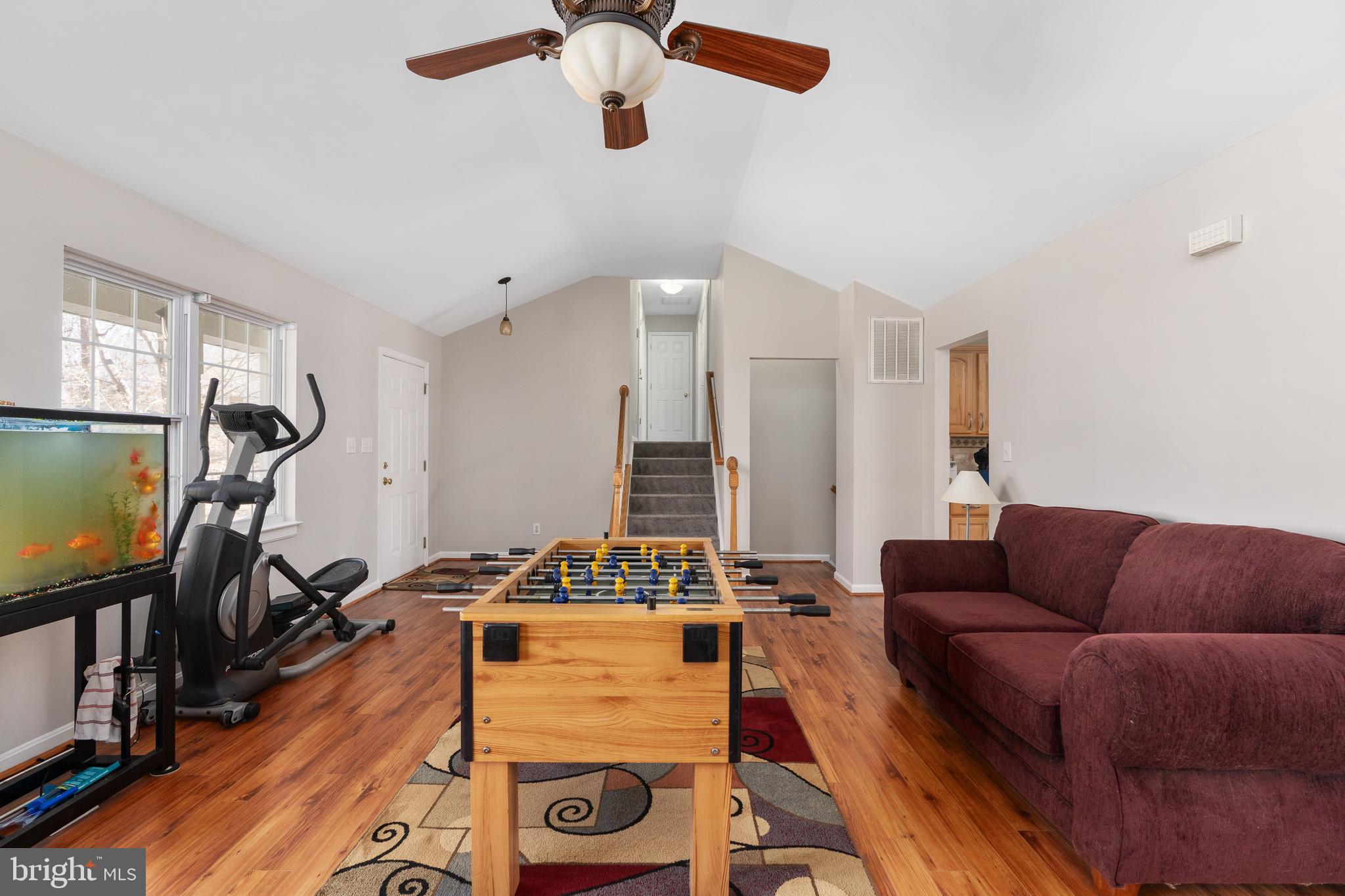 PRESIDENTIAL LAKES - Residential