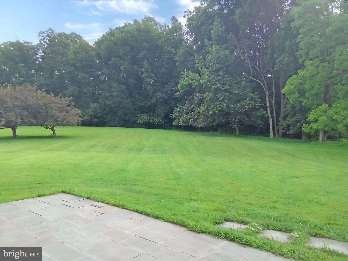 CHANTILLY FARM - Residential