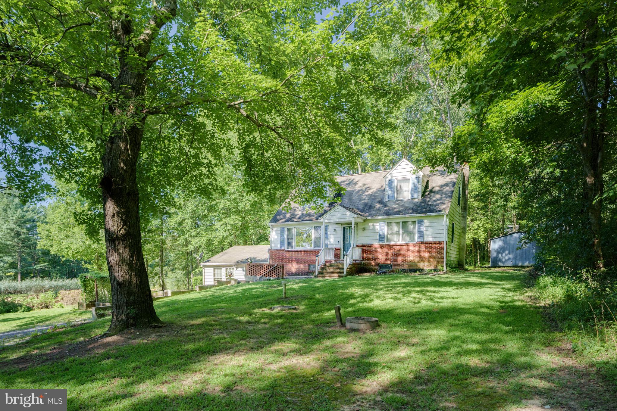 26 HONEYSUCKLE LANE