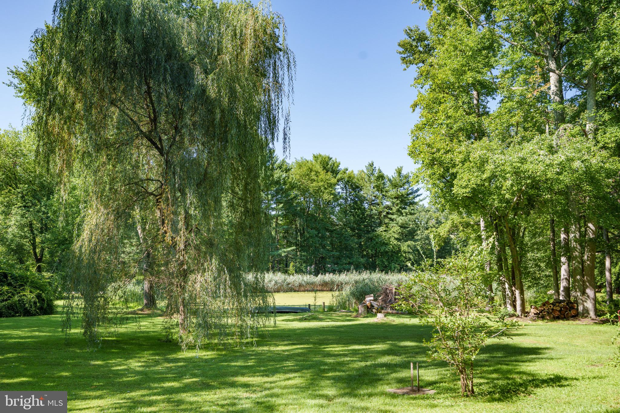26 HONEYSUCKLE LANE