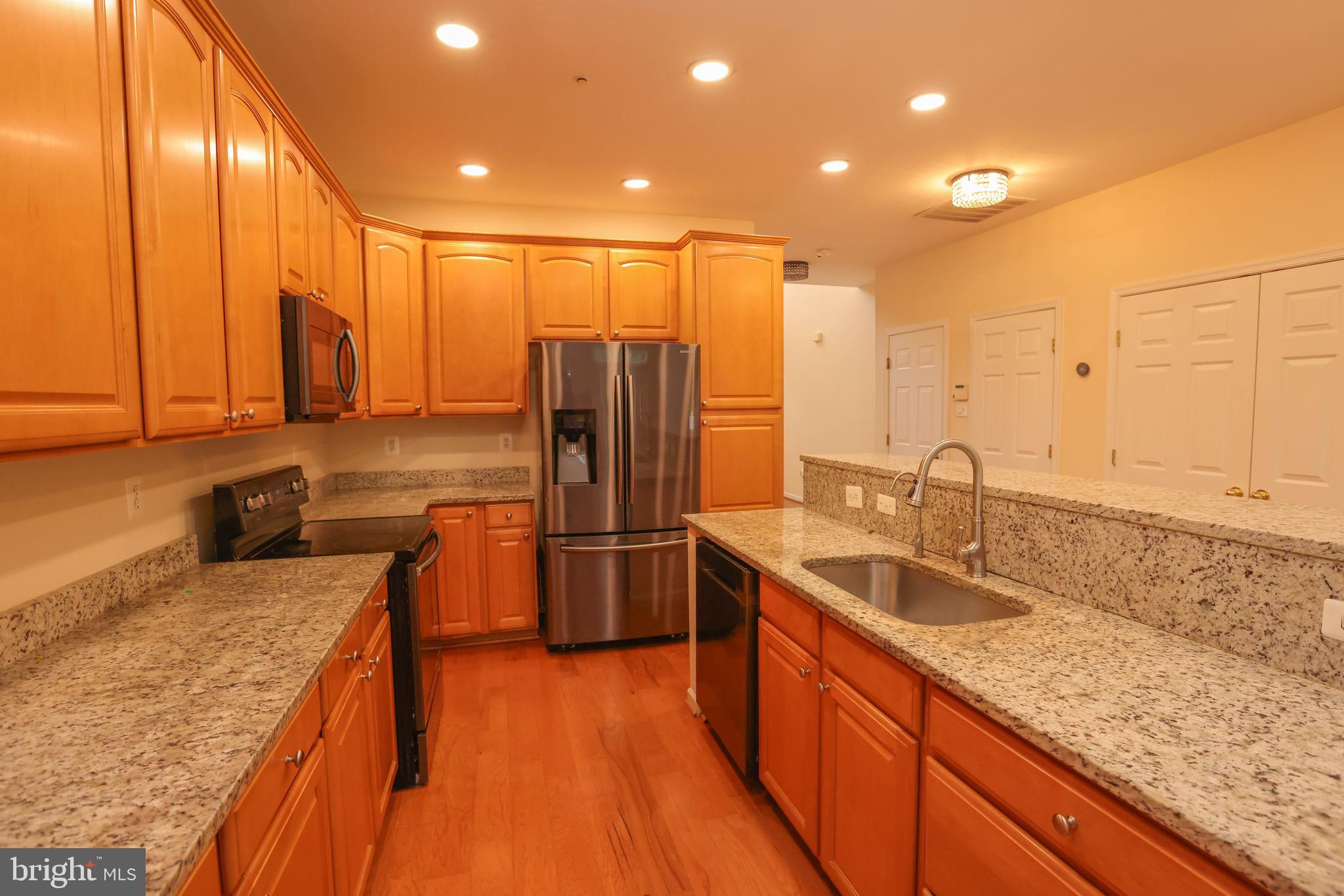8804 SHINING OCEANS WAY 53
