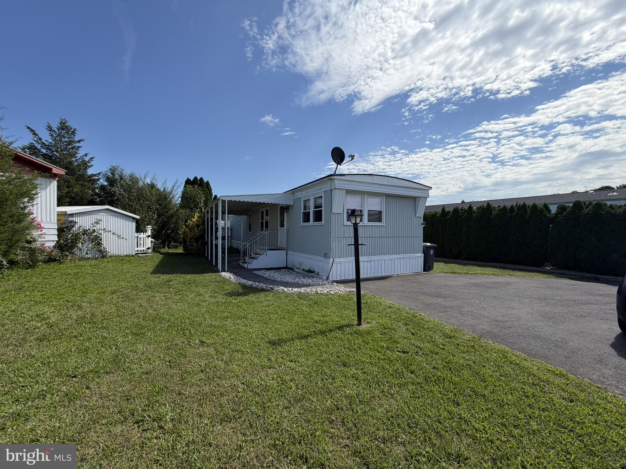 1421 NATURE WAY