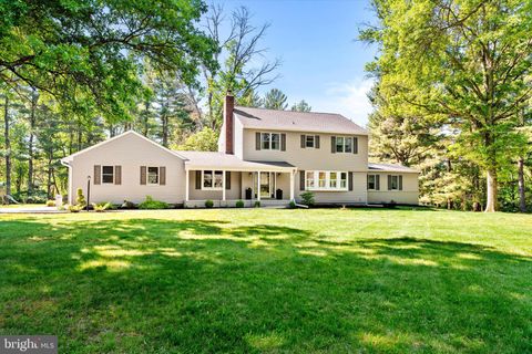 Homes For Sale - 5 Skyfield Drive<br/> PRINCETON, NJ 08540