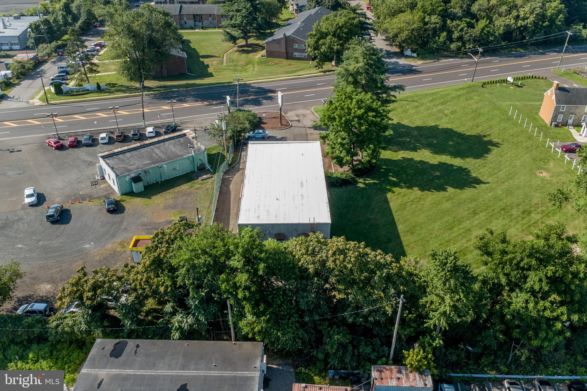 FAIRLESS HILLS - Commercial Sale