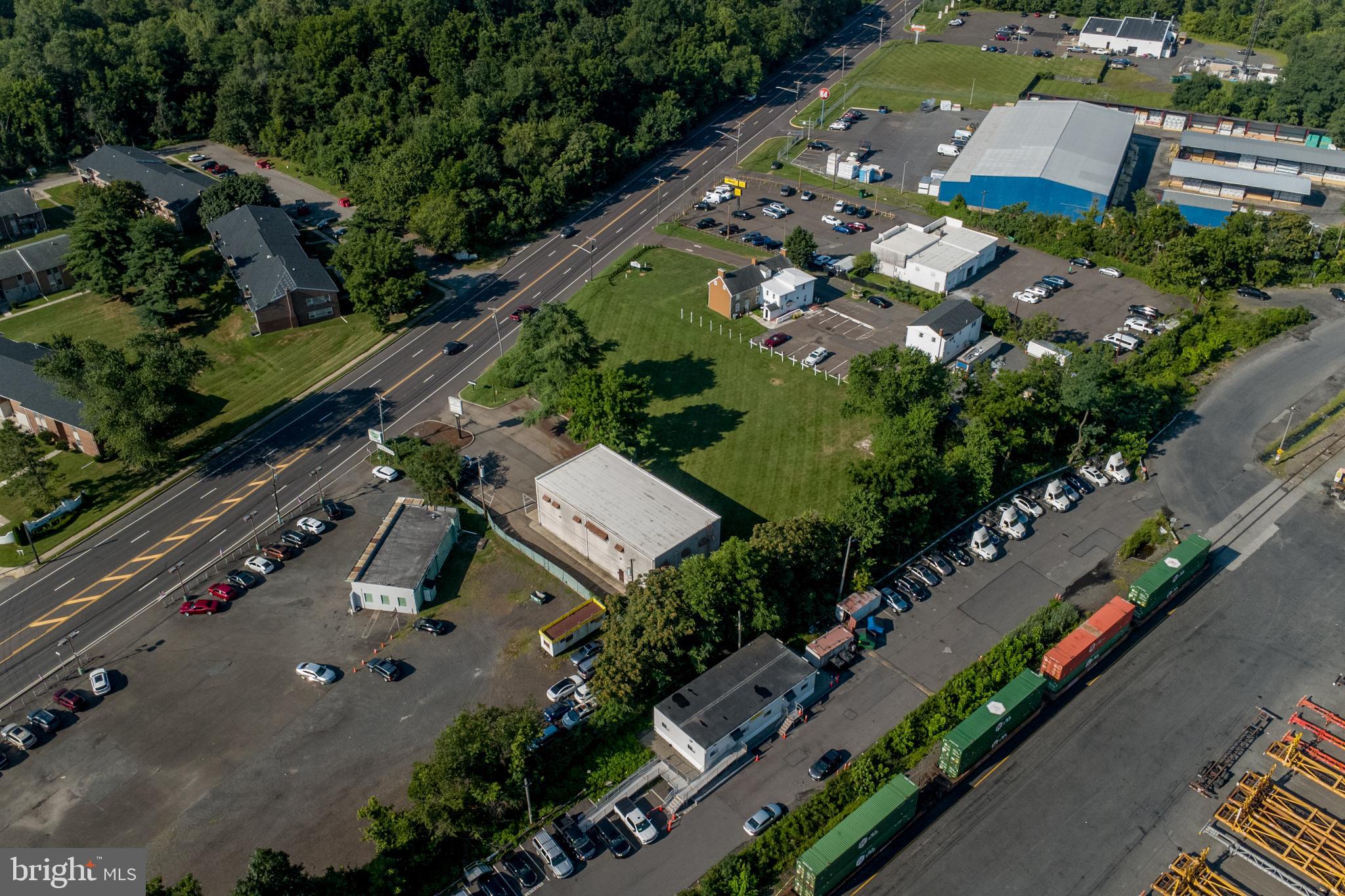 FAIRLESS HILLS - Commercial Sale