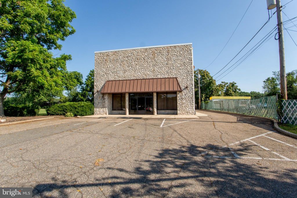 Photo of 329 E Lincoln Highway, FAIRLESS HILLS, PA 19030 (MLS # PABU2101534)